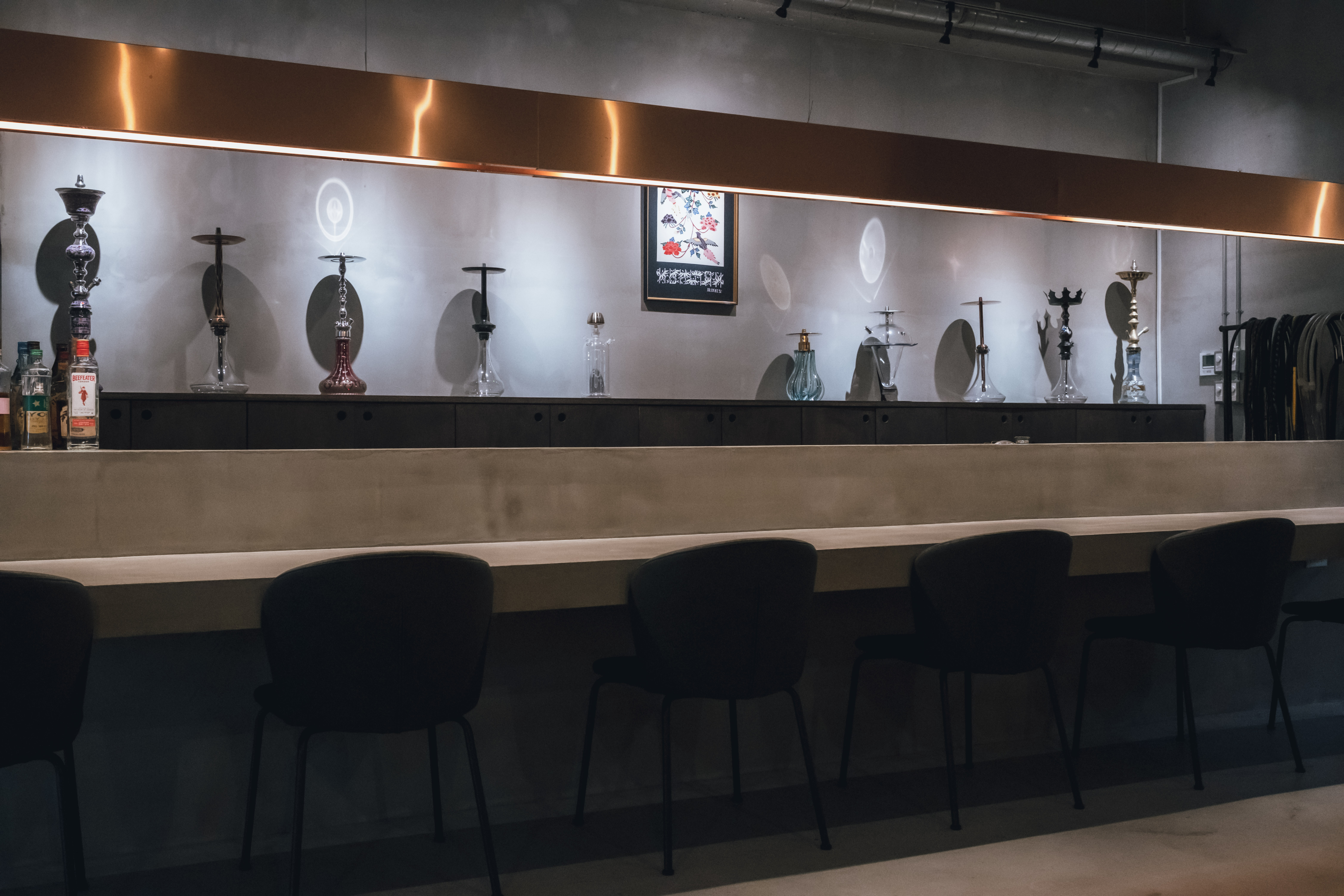 shisha cafe wardrobe