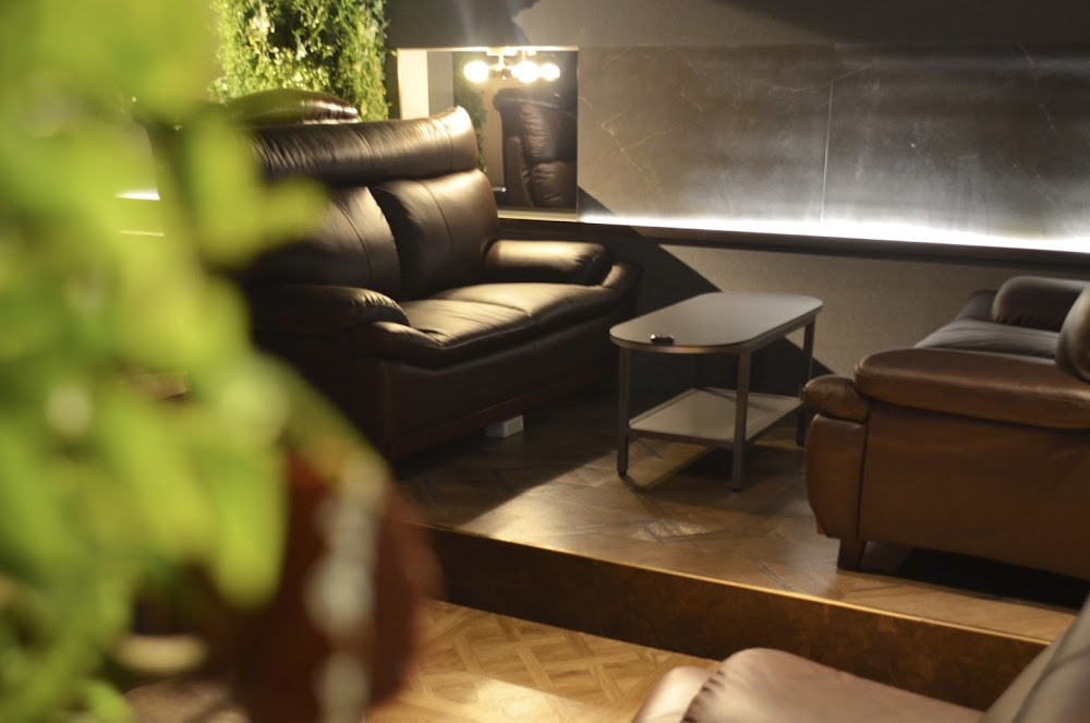 煙間 新宿西口店