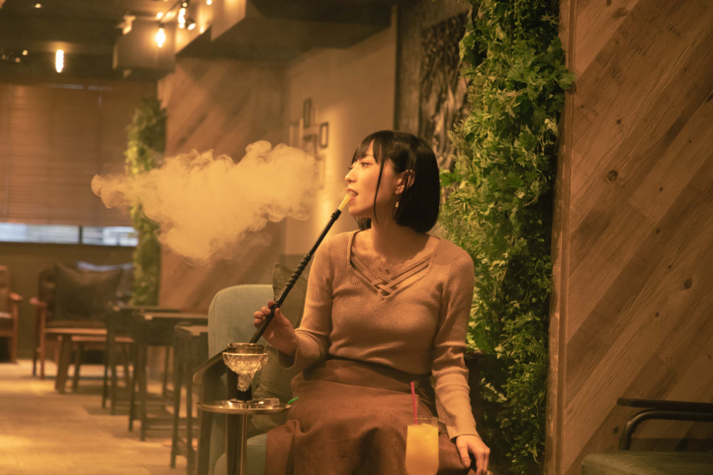 シーシャ カフェ＆バーC.STAND（シースタンド）神田北口店