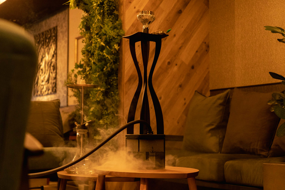 シーシャ カフェ＆バーC.STAND（シースタンド）神田北口店