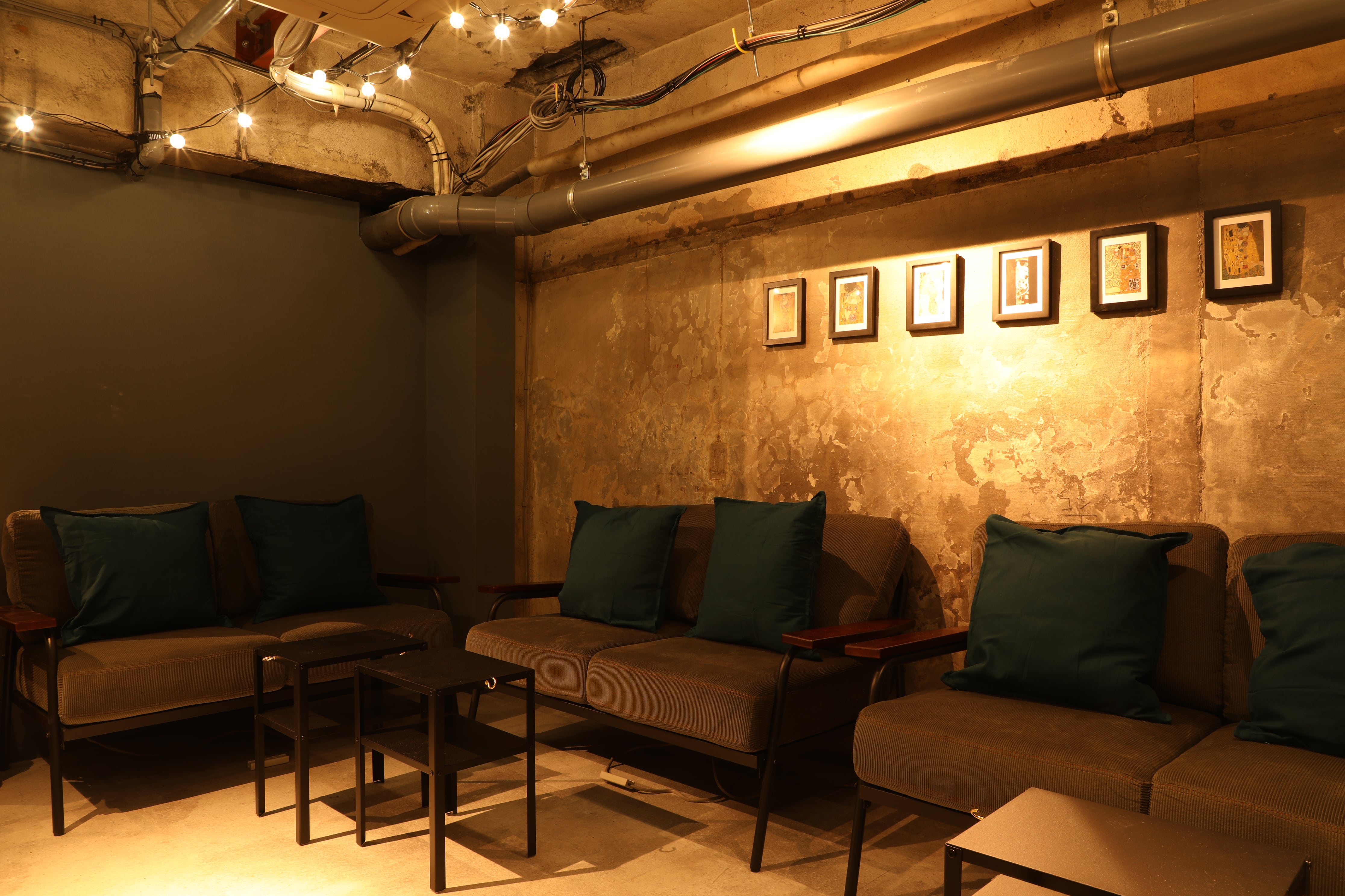 C.STAND 渋谷マークシティ横店