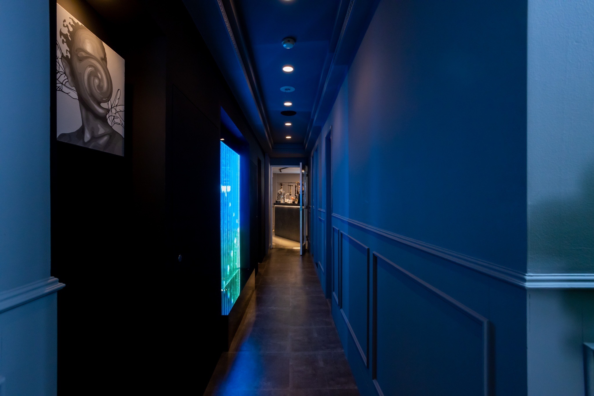 Poseidon Akasaka Cafe & Shisha Bar Lounge/ポセイドン赤坂見附シーシャ