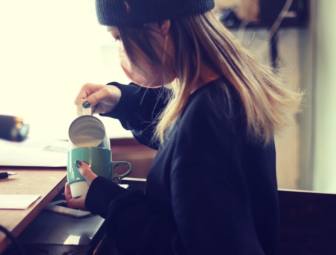 Coffee&Shisha Bar Sillage 大井町 (コーヒー&シーシャ バー シアージュ)