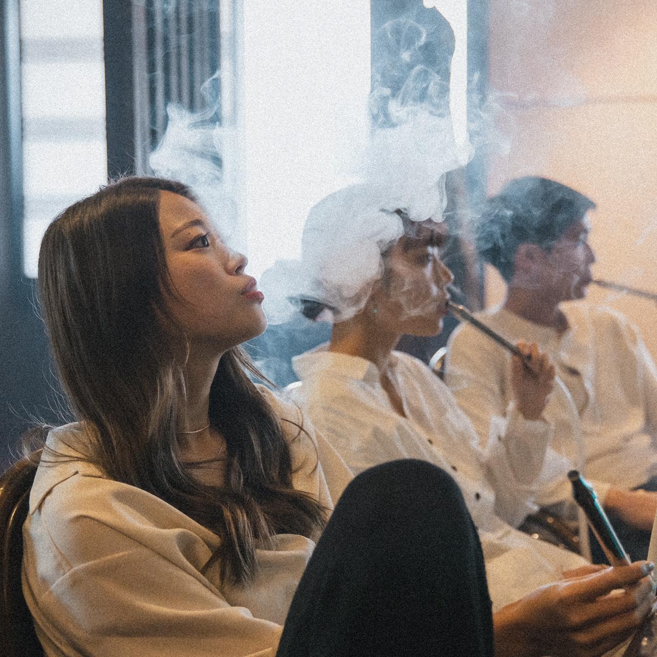 湘南シーシャカフェバーKnot