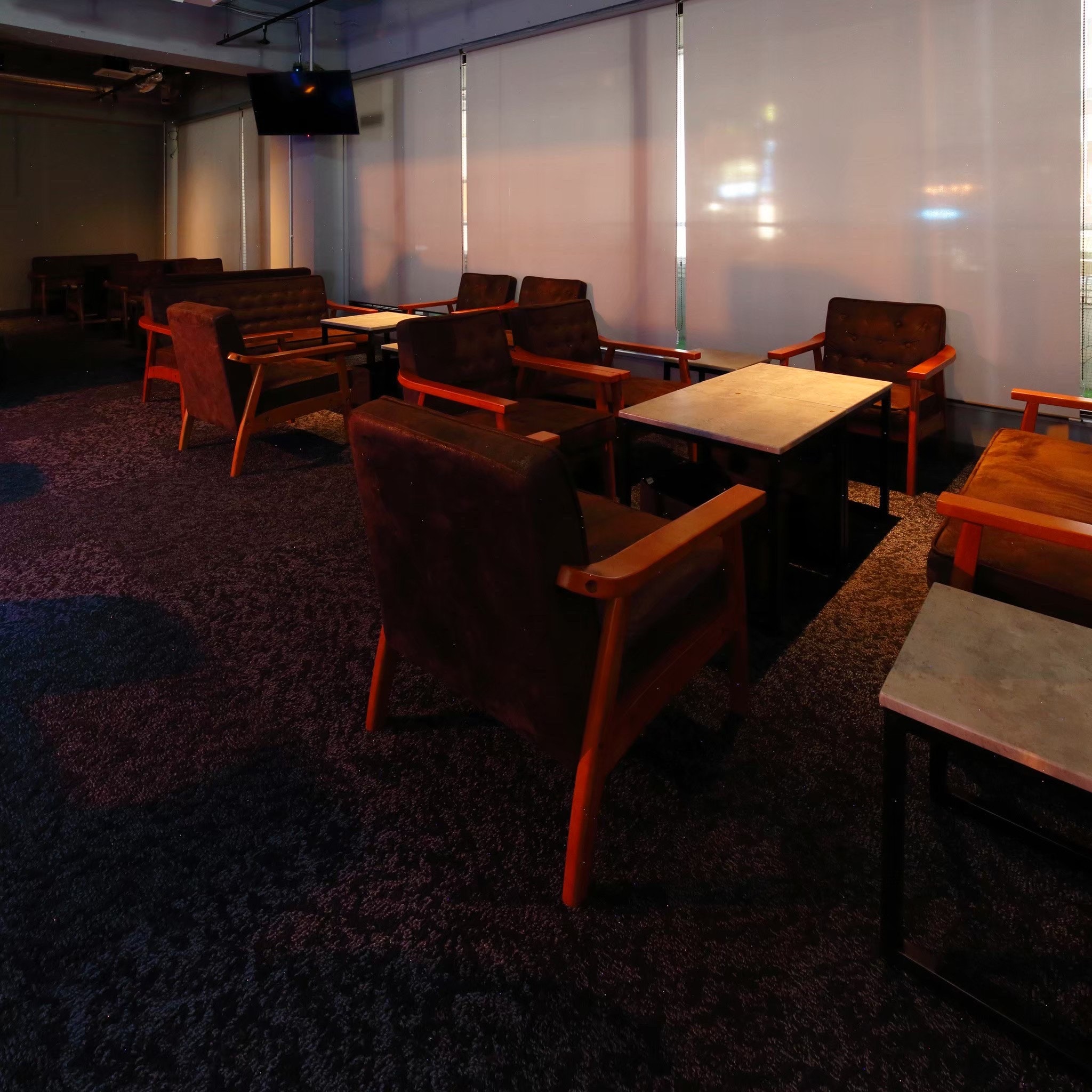 SLOWN. 本厚木店 シーシャバー