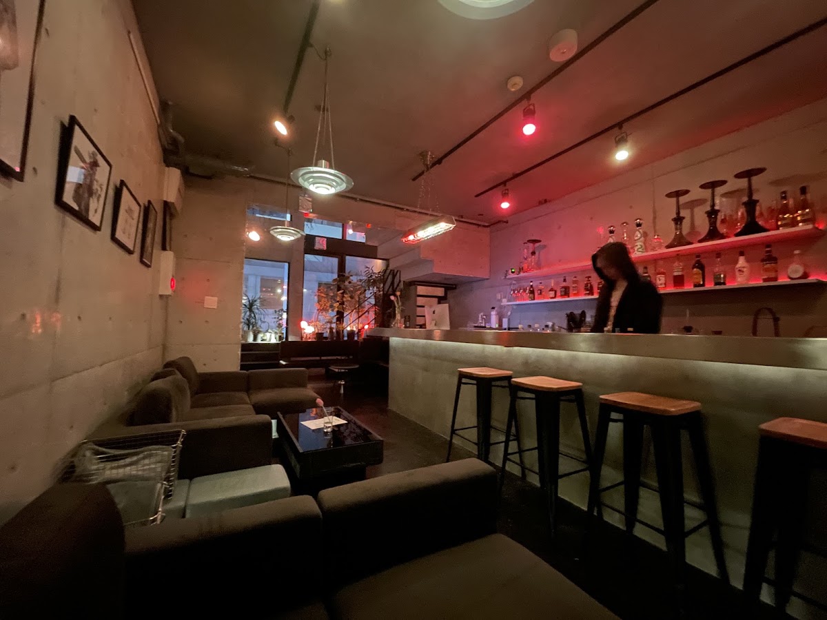 Shisha & Rooftop Bar Matrix Naha
