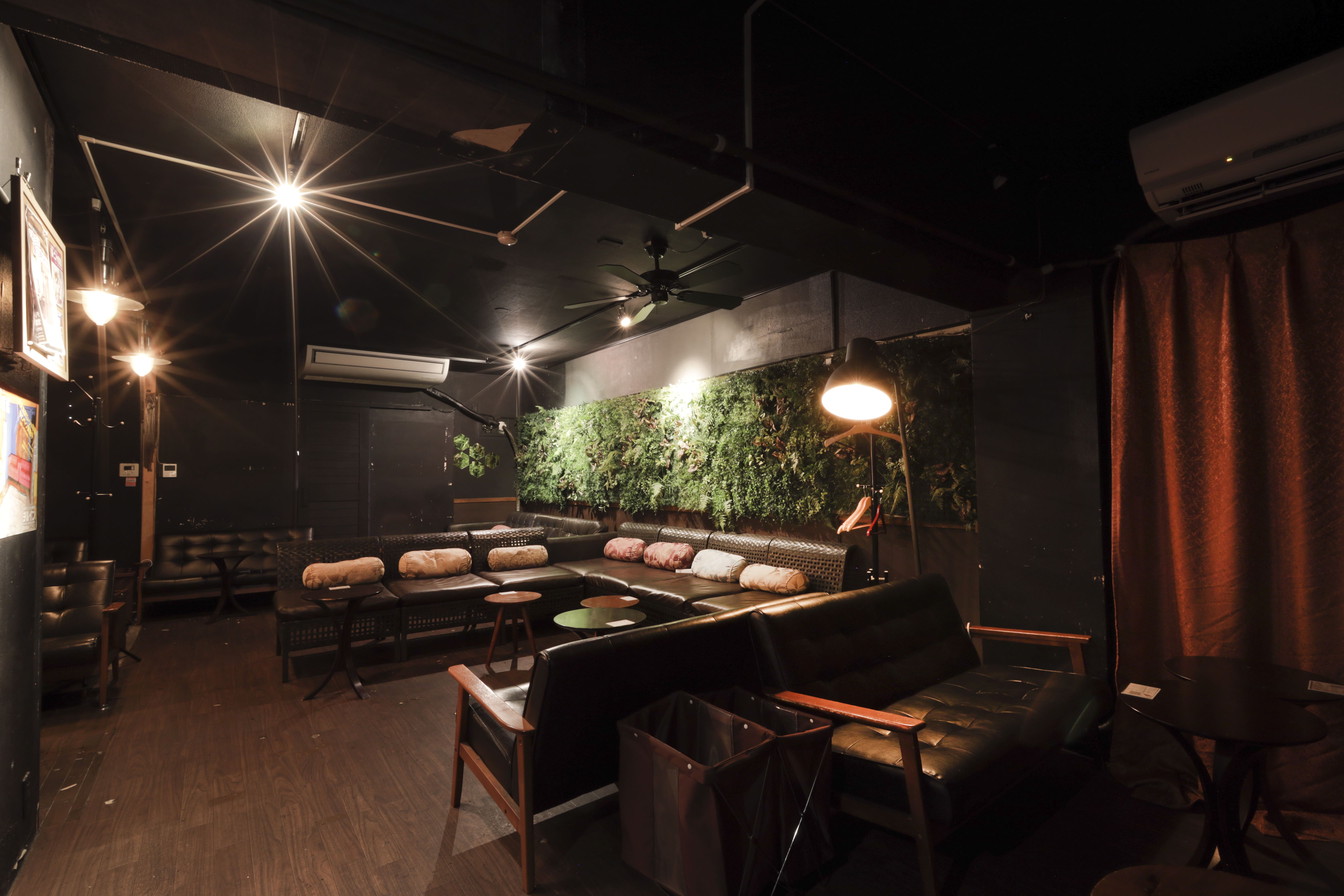 チルイン渋谷道玄坂小路店