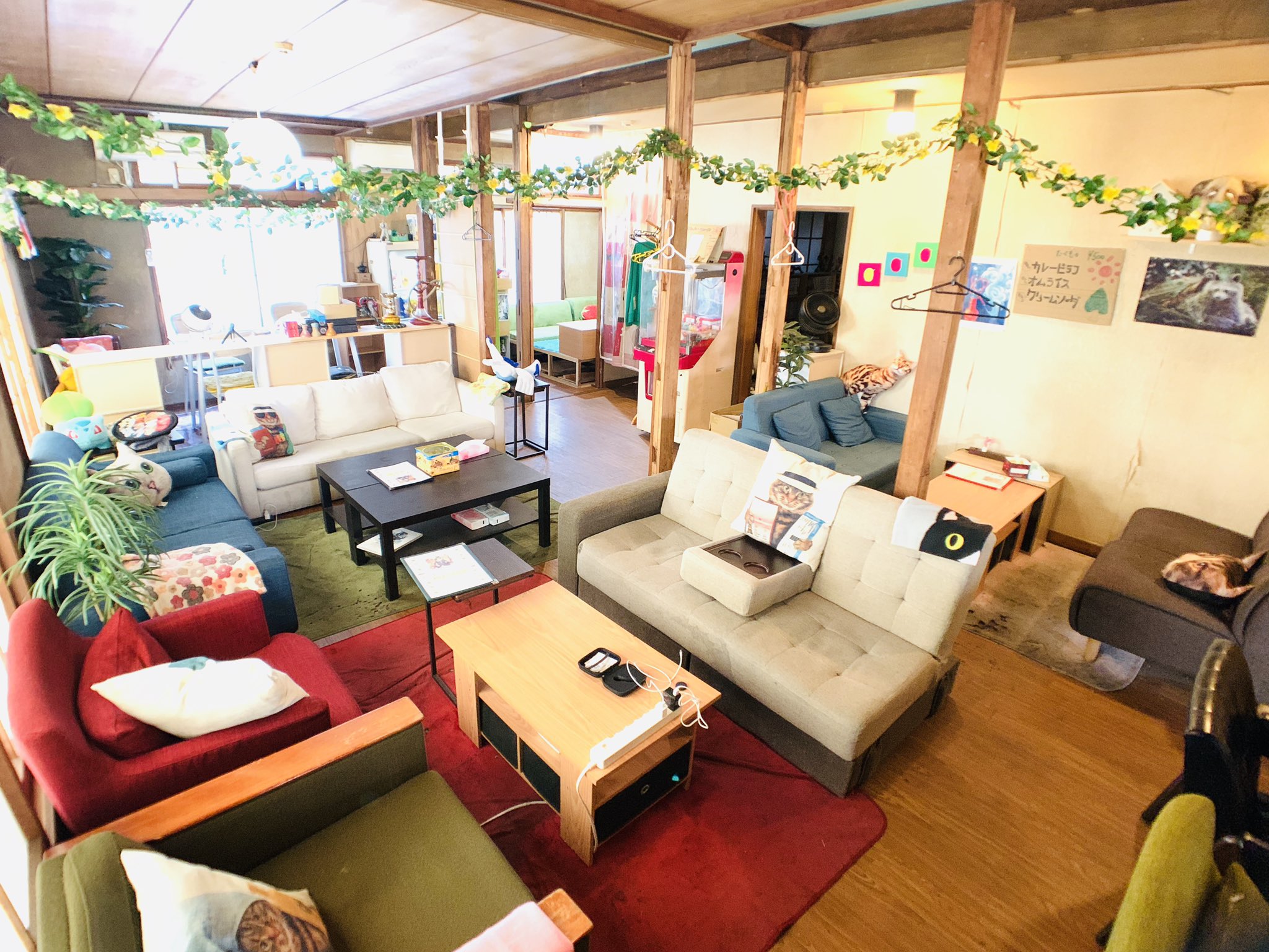 シーシャカフェばんびえん中野店