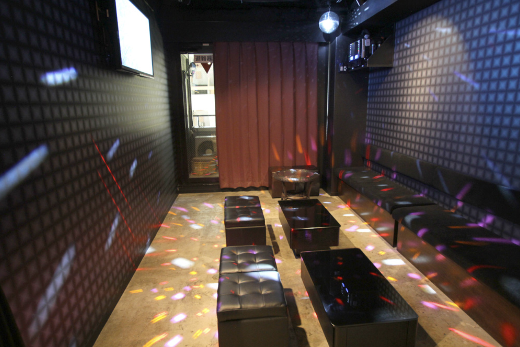 恵比寿 シーシャ & カフェBAR E-smoke