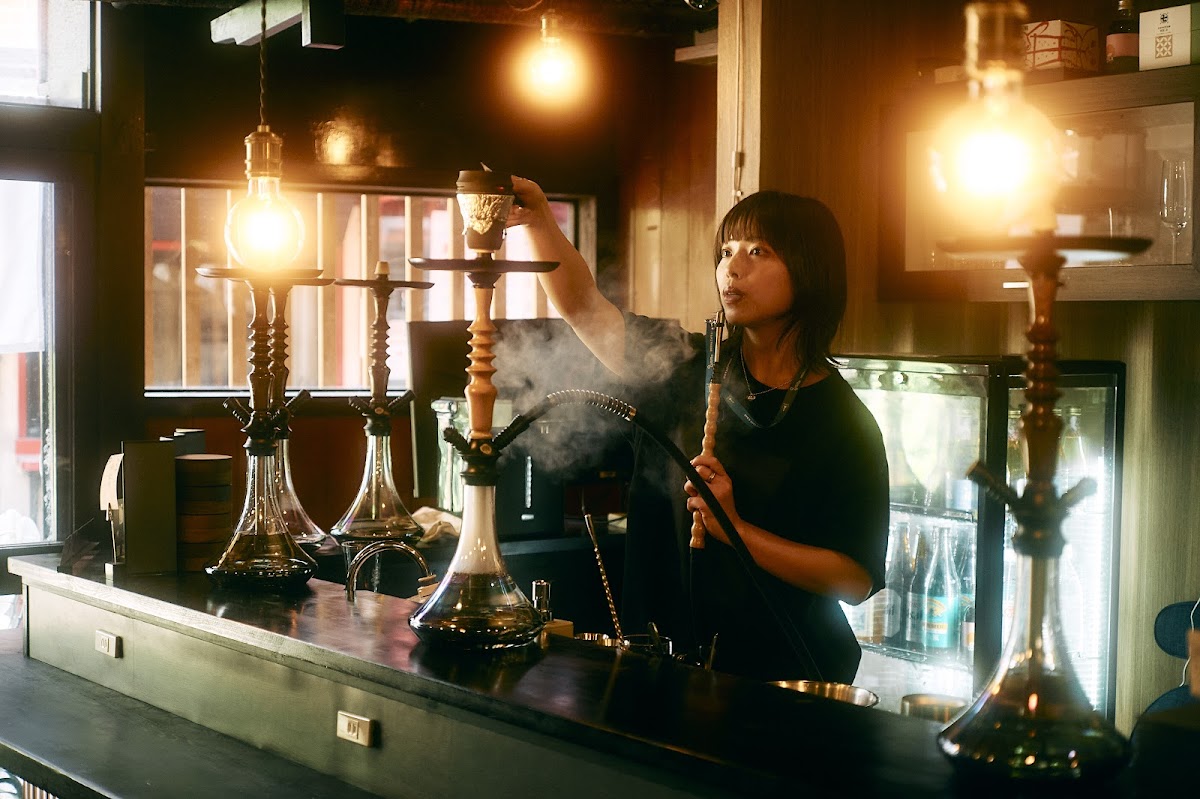 大井町 シーシャカフェ&バー "うむむ"（Shisha Cafe & Bar "Umm"）