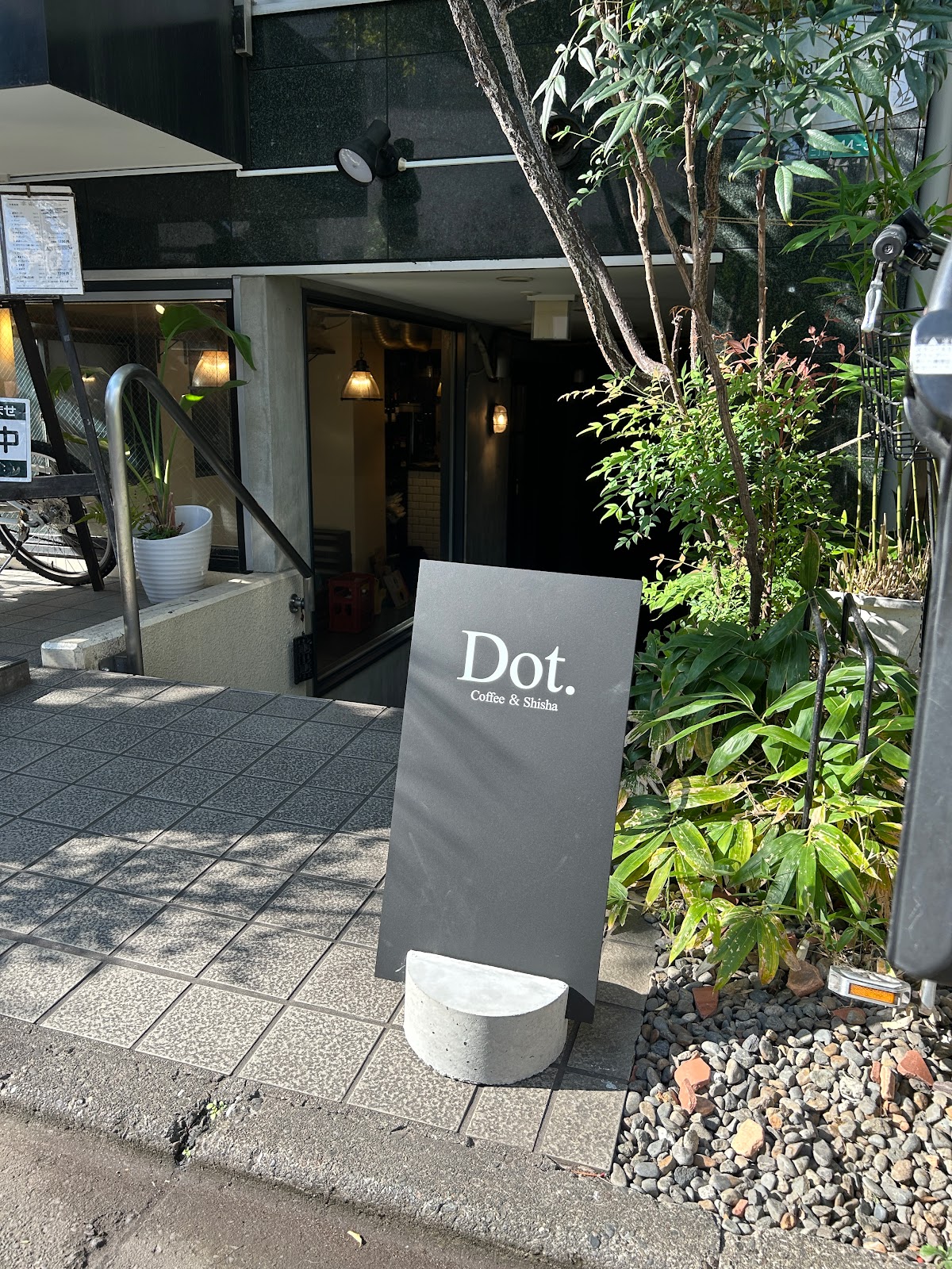 Dot. coffee&shishaのカバー画像