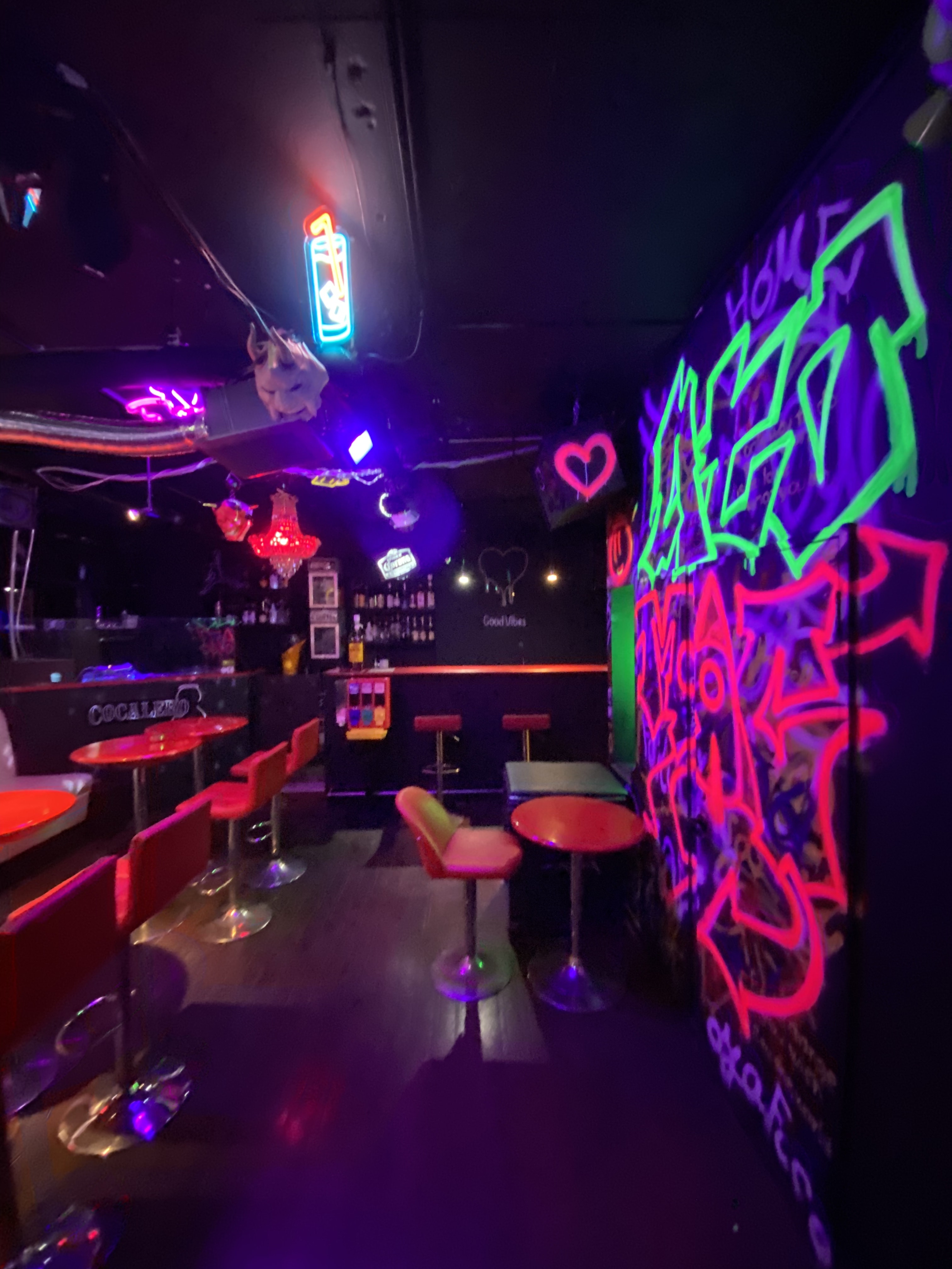 Shisha Bar LIT(シーシャバーリット)