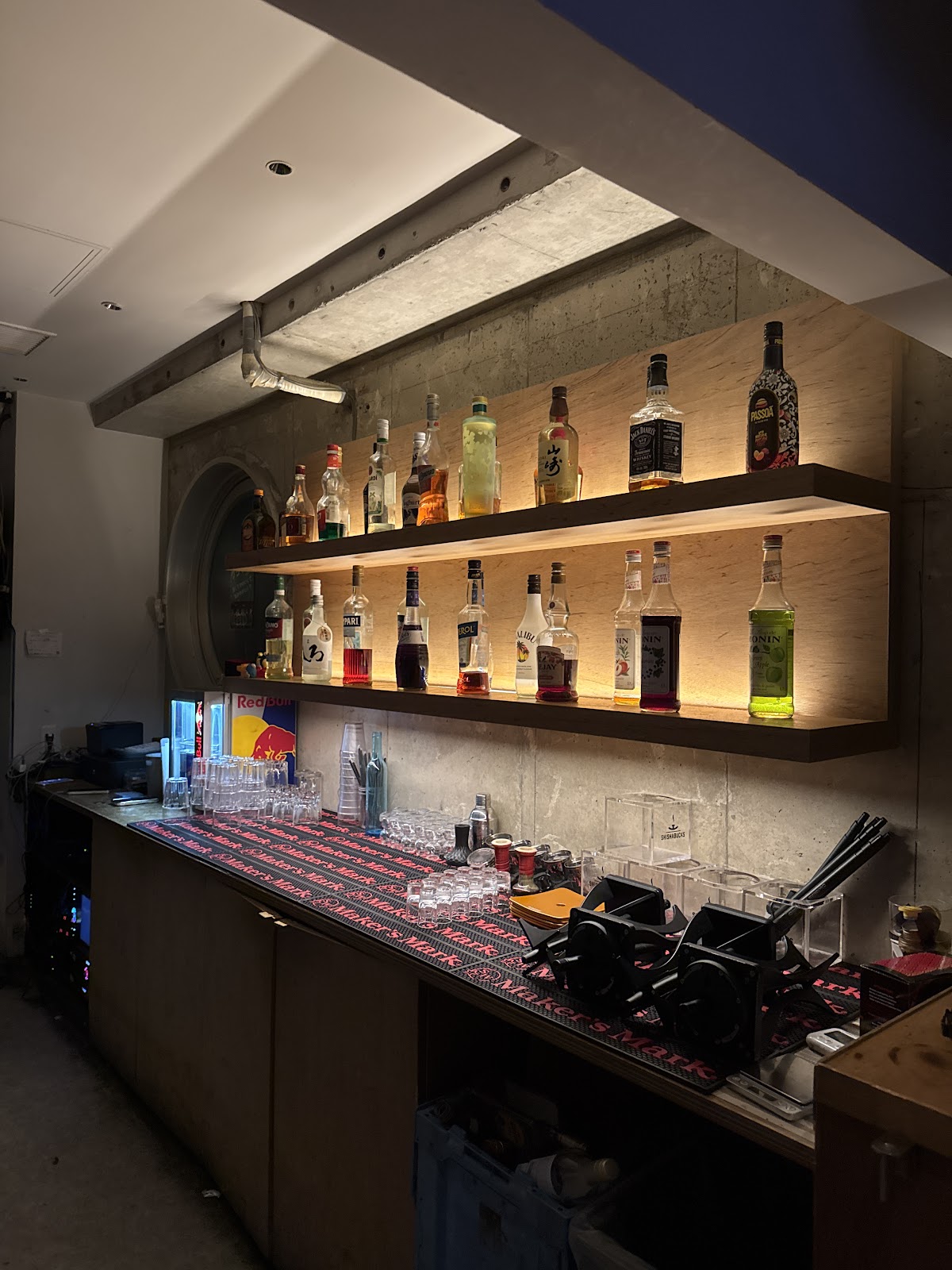 ダーツバー＆カラオケバー ZINO（ジーノ）三条木屋町店