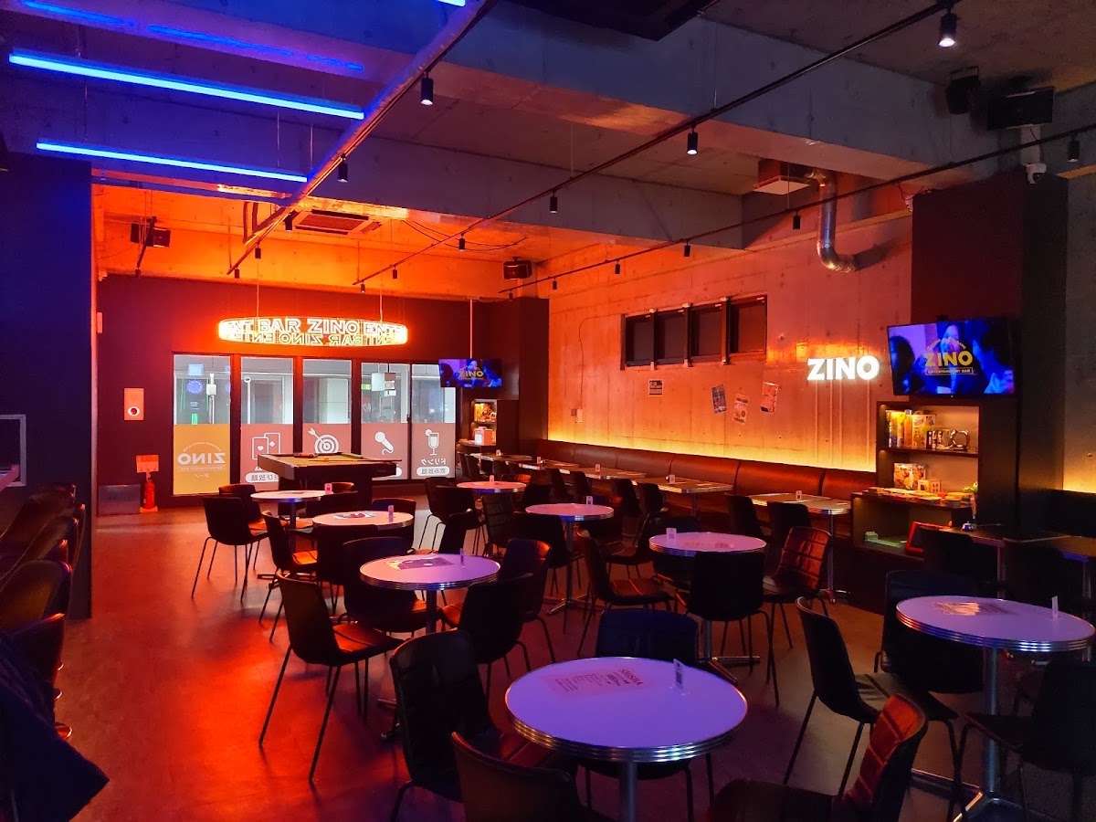 ダーツバー＆カラオケバー ZINO （ジーノ）平塚店
