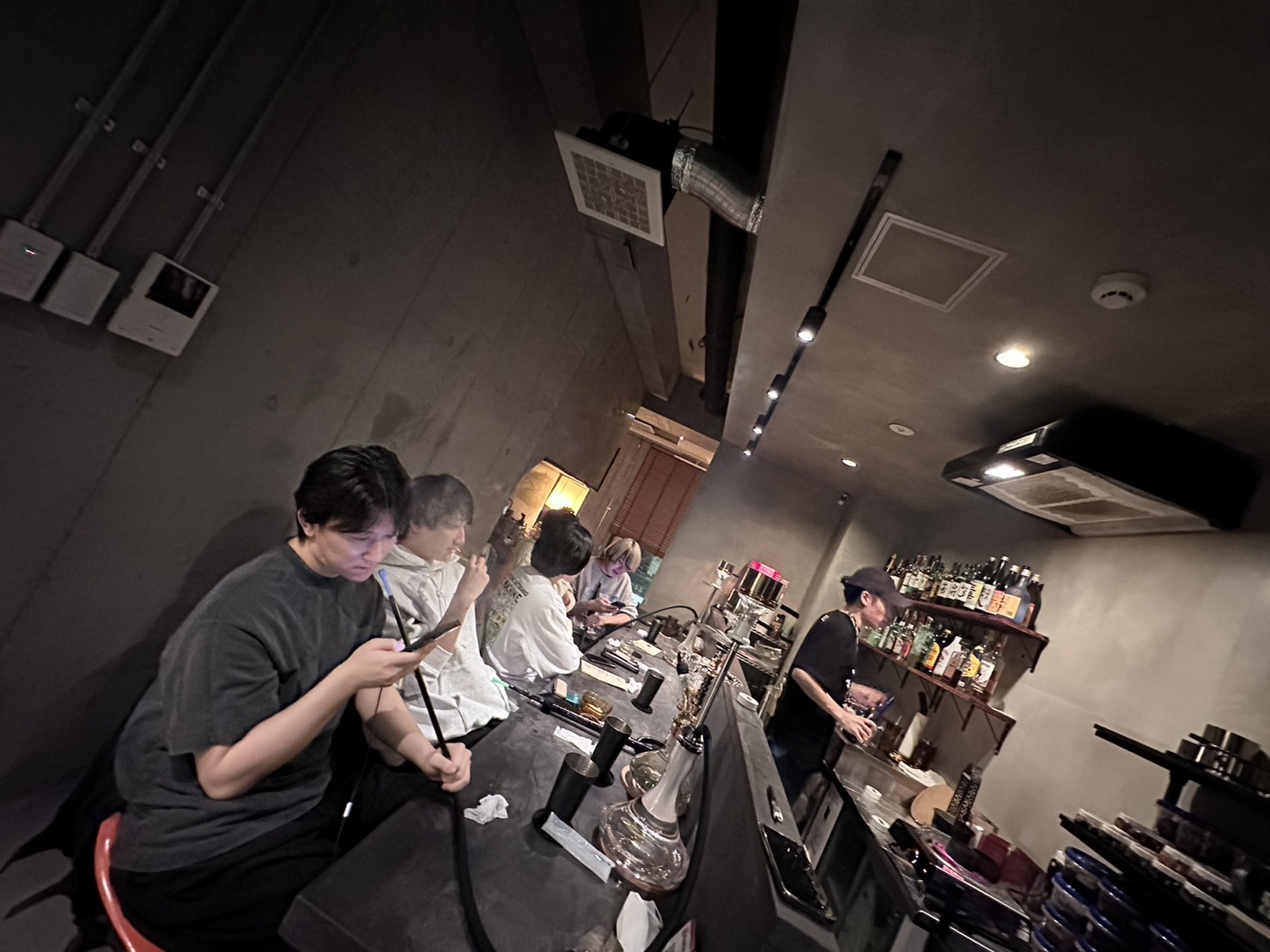 Cafe&Bar+Gallery Chapter 中目黒 (カフェ&Shisha+ギャラリー チャプター中目黒)