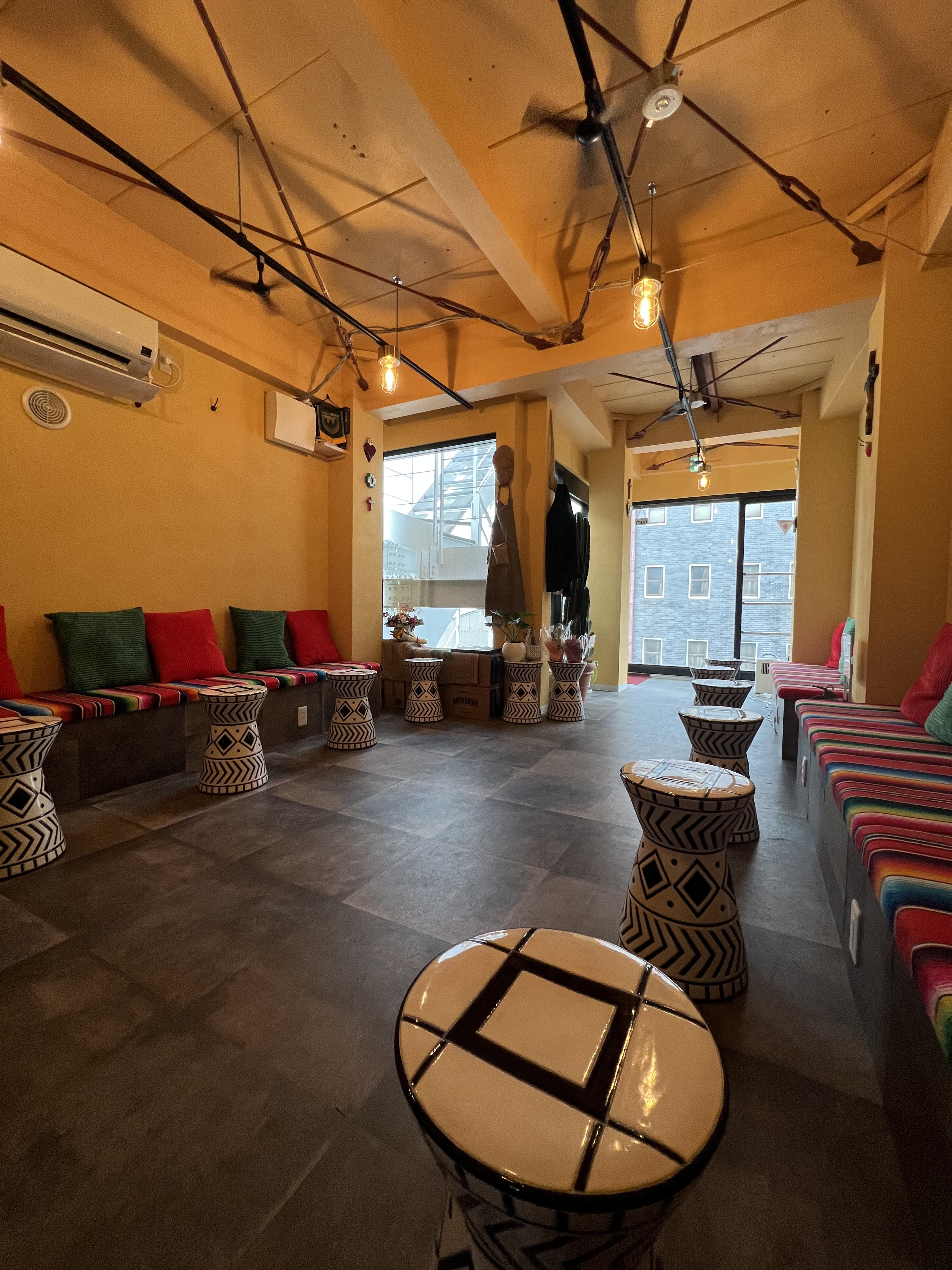 神楽坂シーシャ Shisha Cafe & Bar Luz