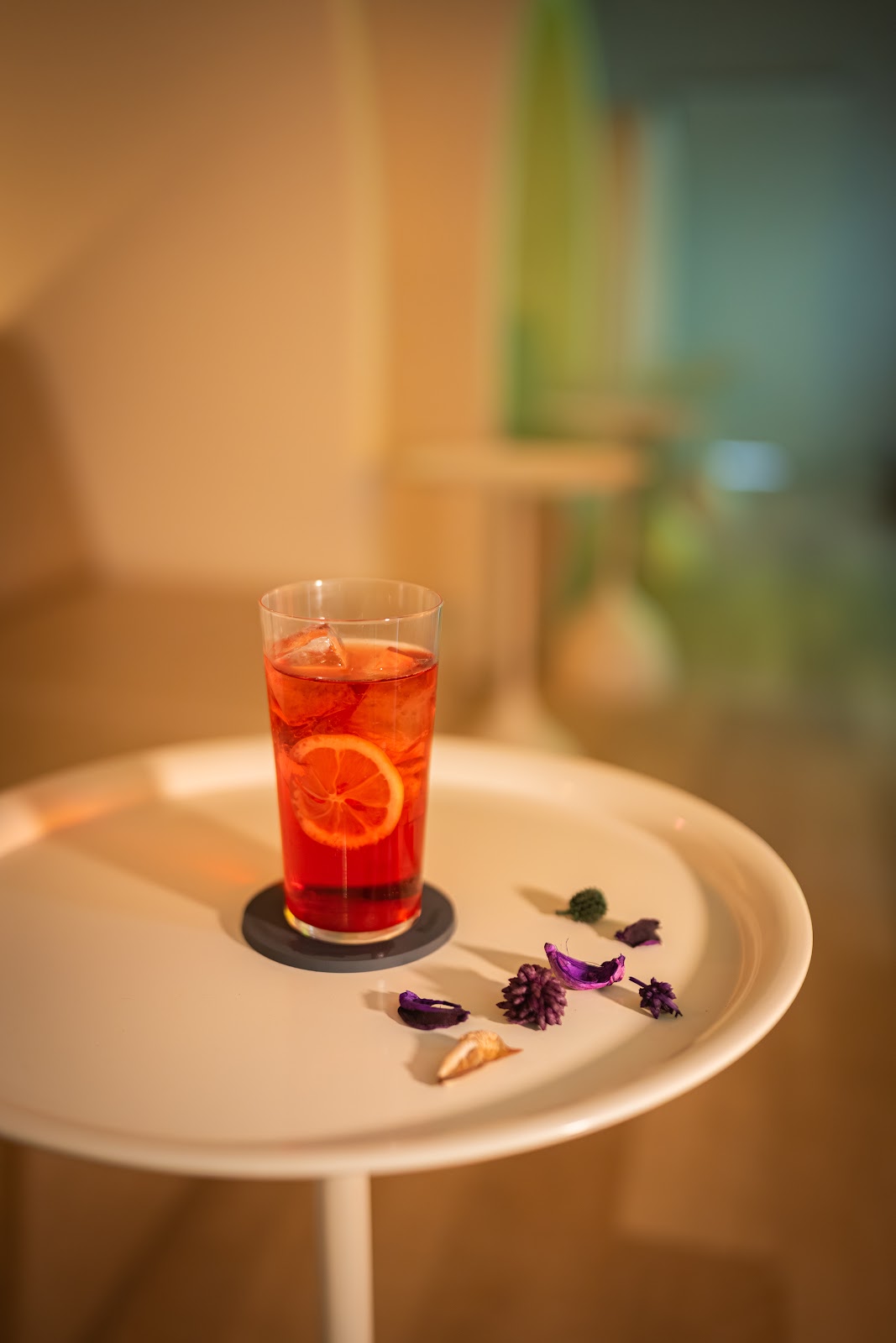 シーシャ&カフェバー リラックスラウンジ 燻 KUYURI 天神大名店