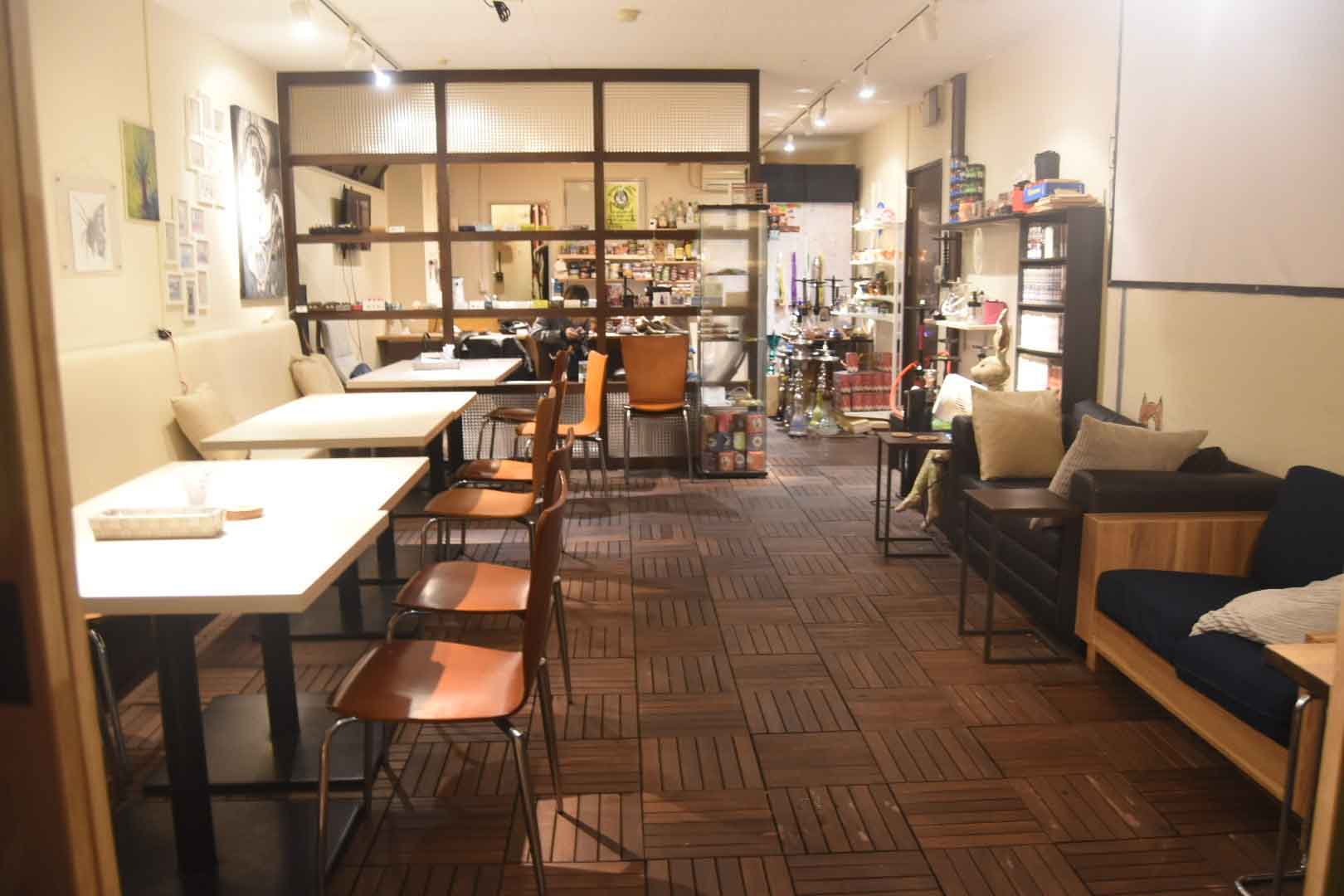 シーシャカフェスーク(吸暮)