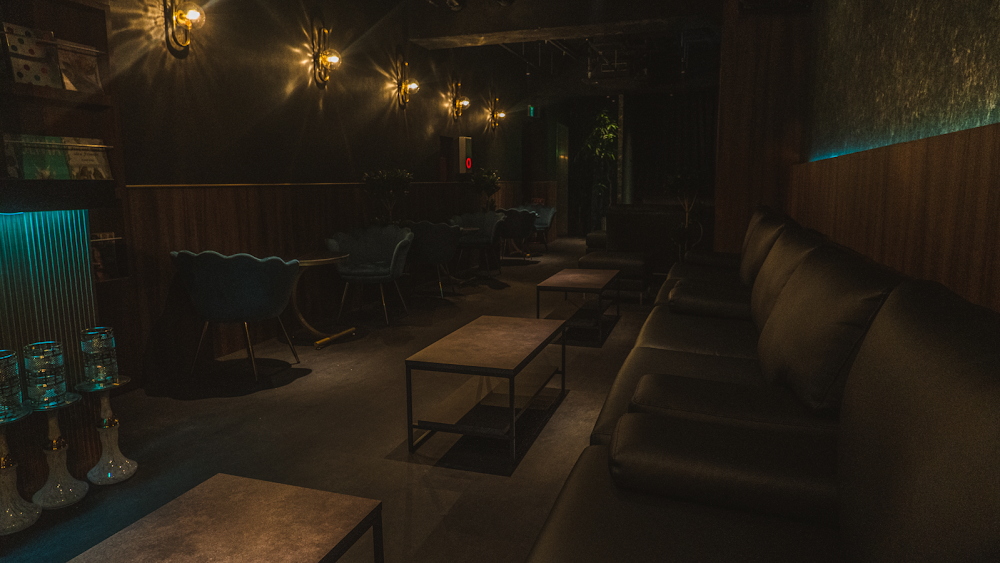 シーシャカフェ&バー翠煙 新宿歌舞伎町店