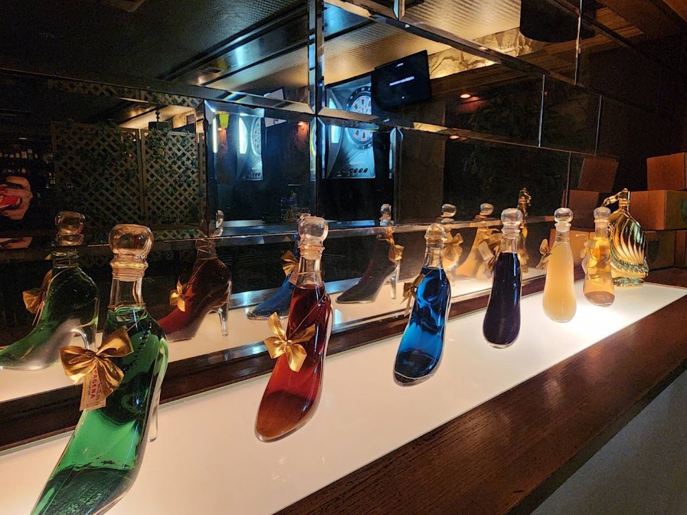 Bar Lounge CHILLAX Resort【チラックス】