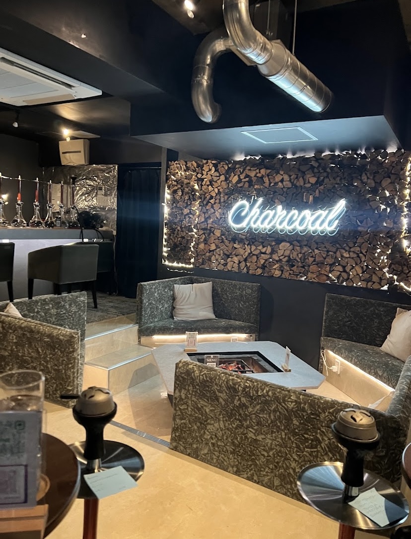 シーシャカフェ&バーcharcoal 新橋虎ノ門店