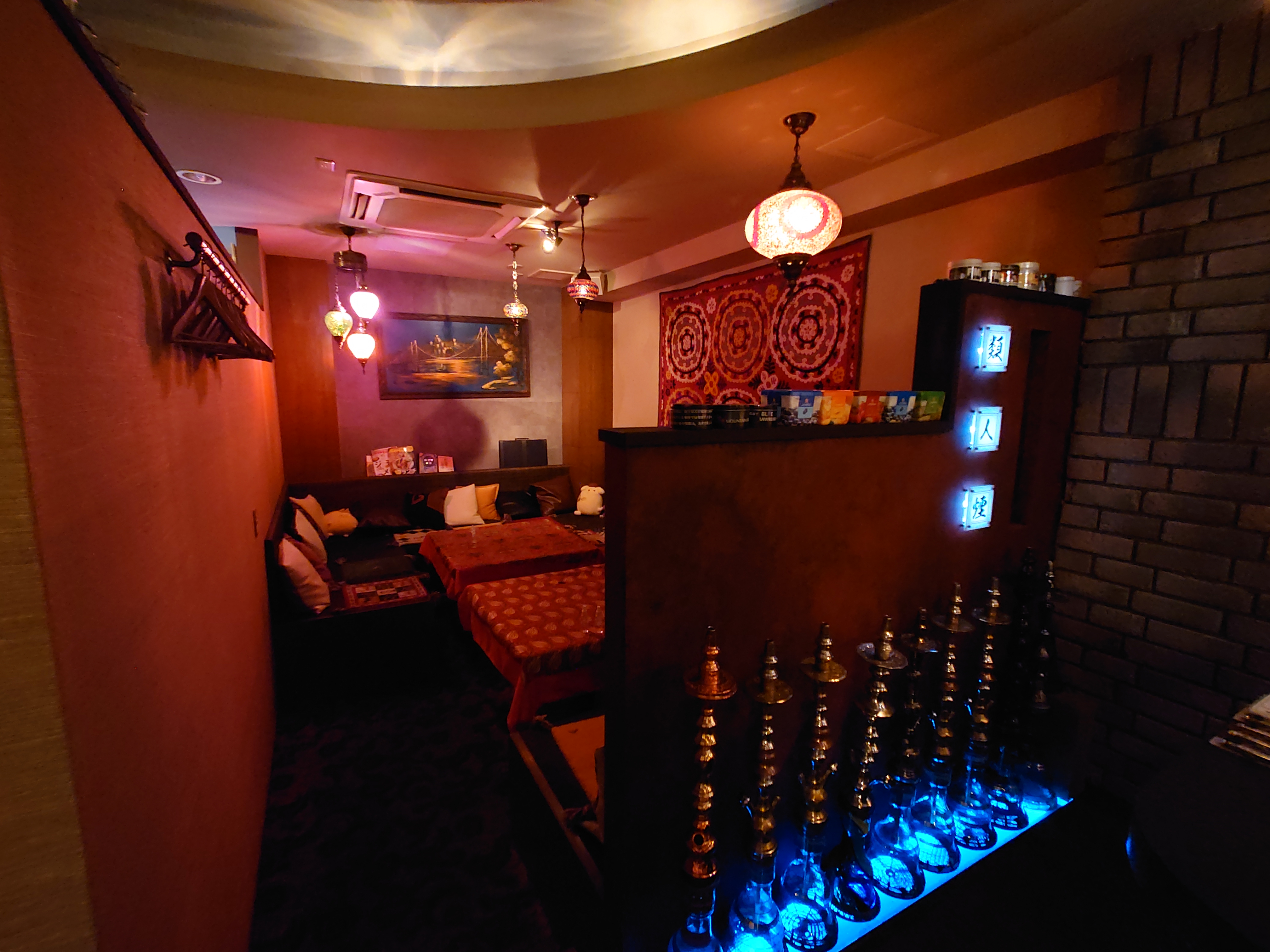 OKAYAMA SHISHA LOUNGE 類人煙