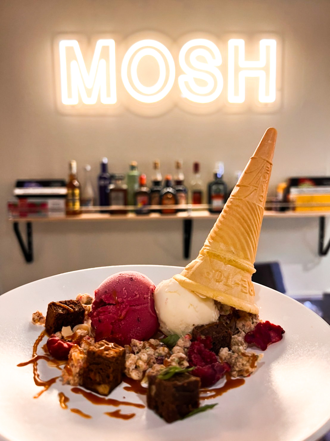 shisha&sweets MOSH（シーシャ＆スイーツ モッシュ）柏