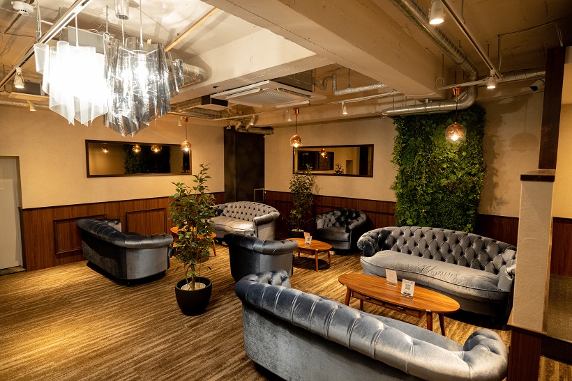 シーシャ カフェ&バー C.STAND シースタンド 梅田東通り商店街店