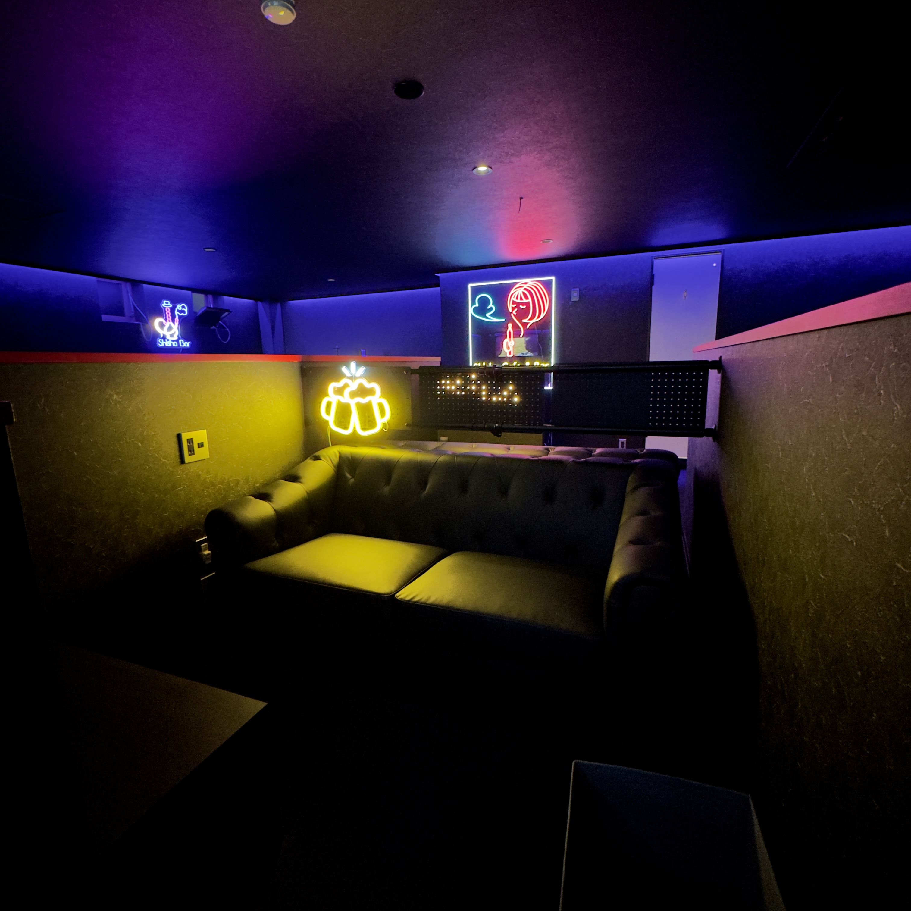 シーシャ カフェ & バー humble.