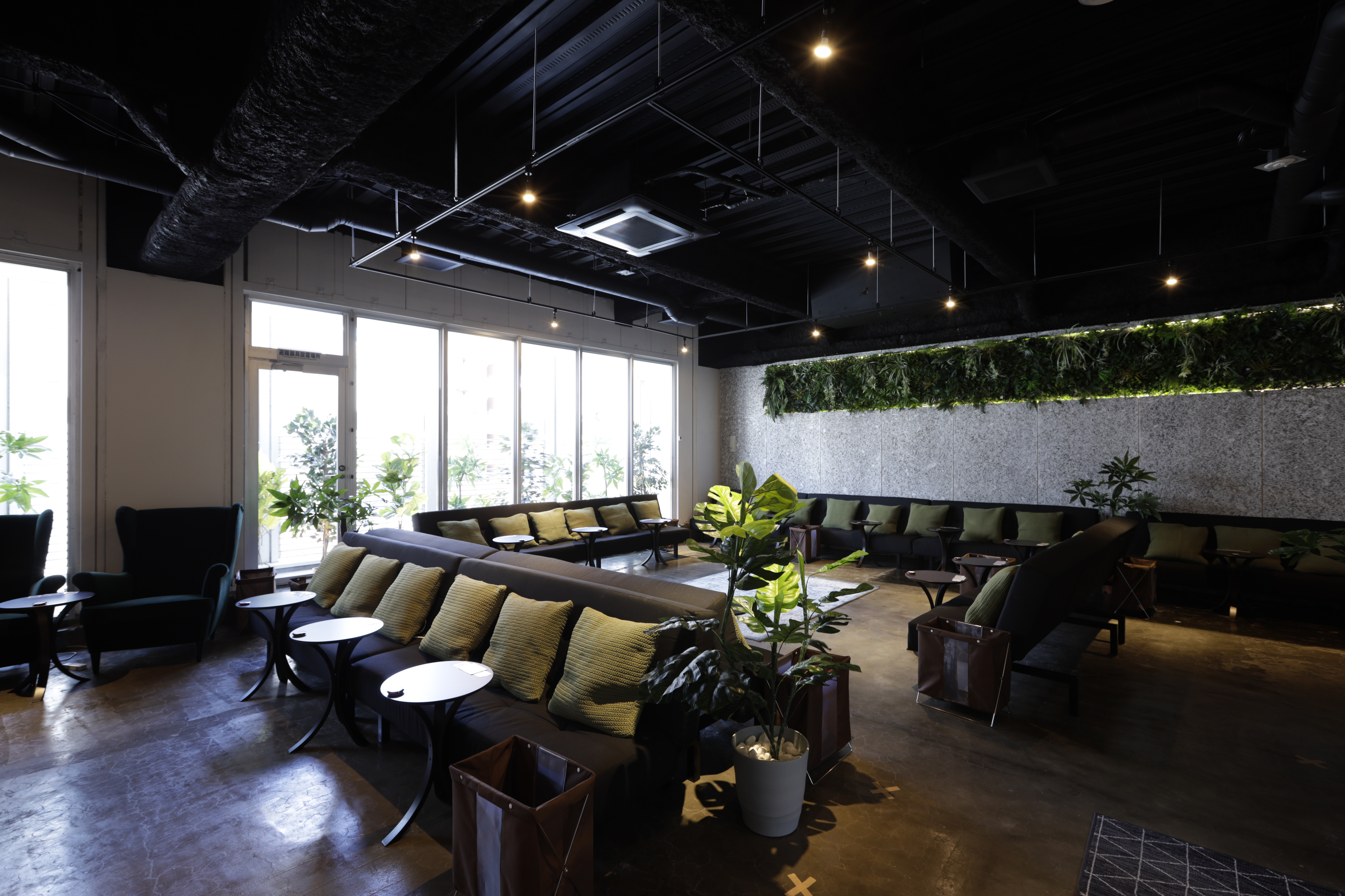 シーシャのあるリビング｜チルイン錦糸町駅前店