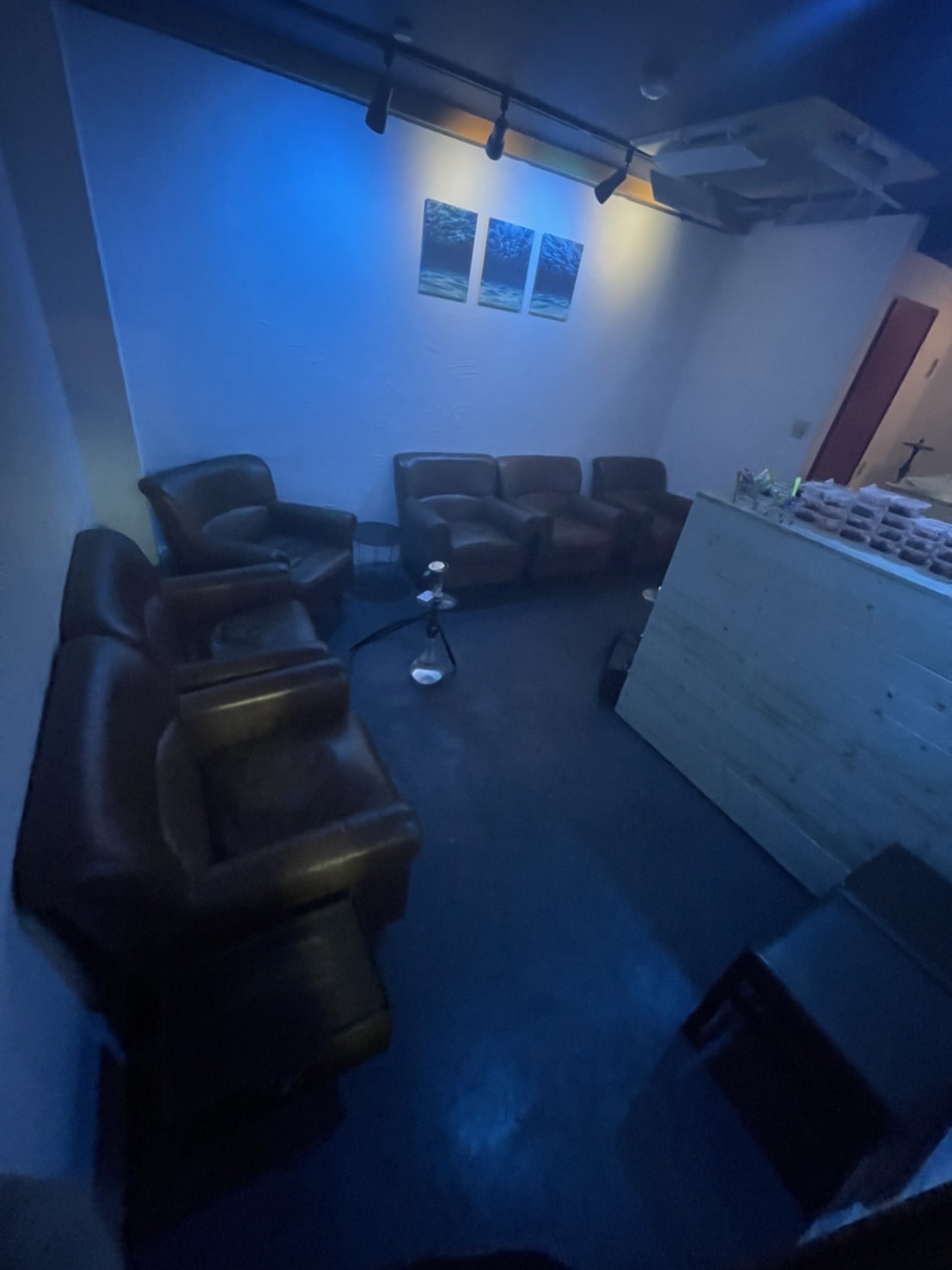 神が集うシーシャ屋 チルノカミ