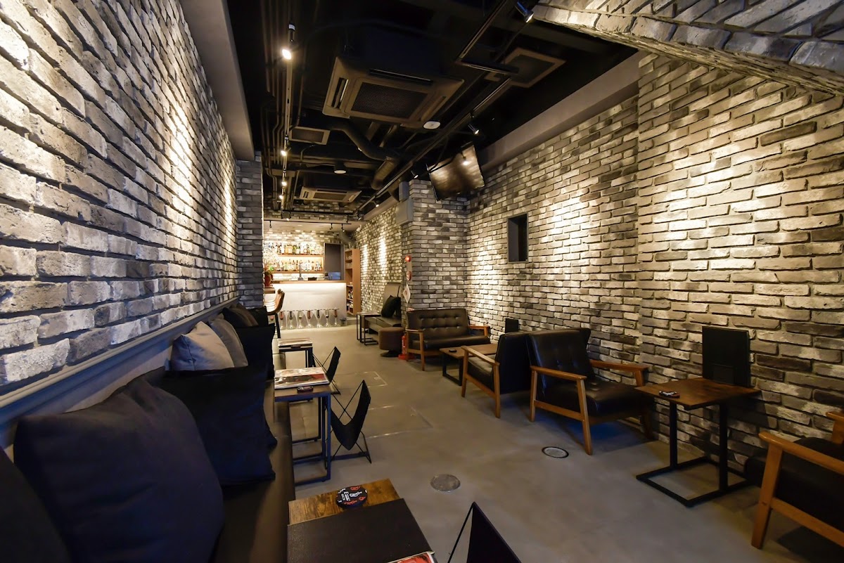 Bar Romano Plusのカバー画像