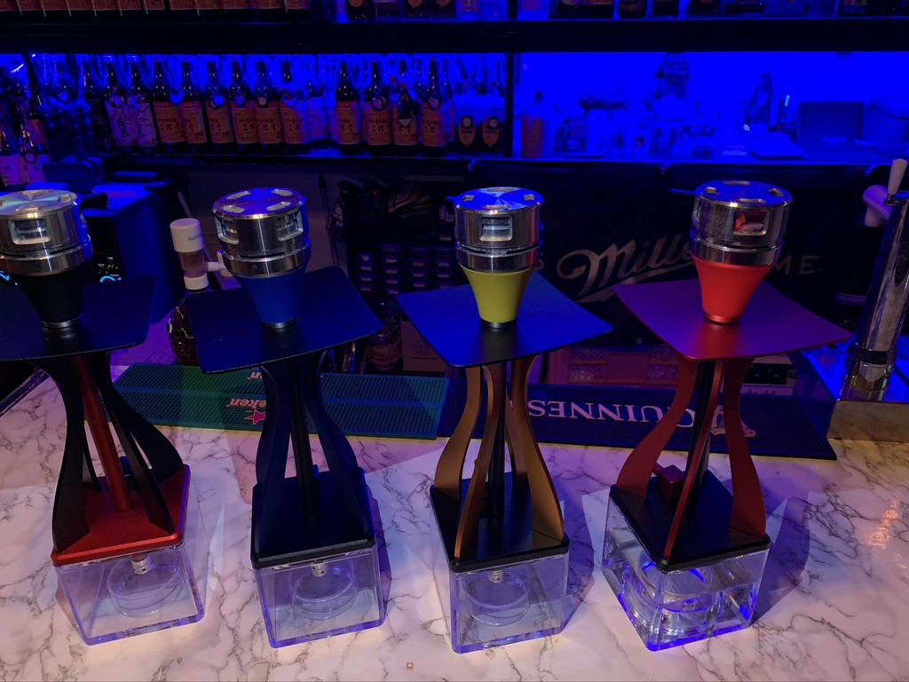 SHI SHA BAR X (シーシャバー エックス)