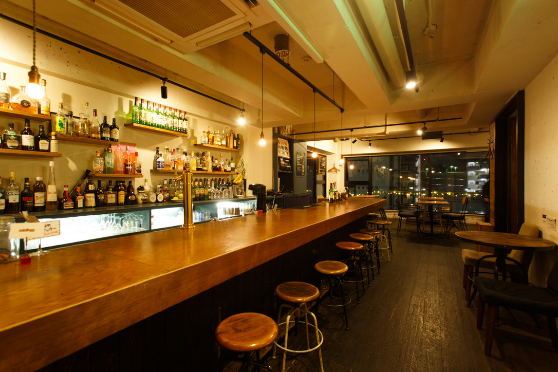 Cafe&bar midium / 大名 バー