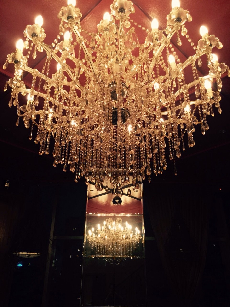 シーシャラウンジ チルラグ 東京 麻布十番店｜SHISHA LOUNGE Chillrug TOKYO Azabu-Juban