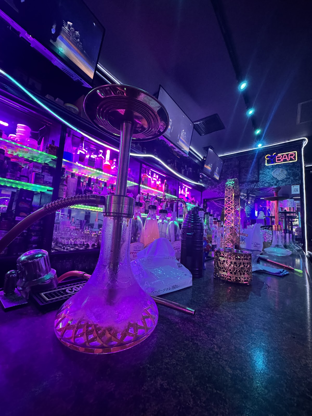 BAR CODE Yokohama シーシャ＆ダーツ、カラオケ