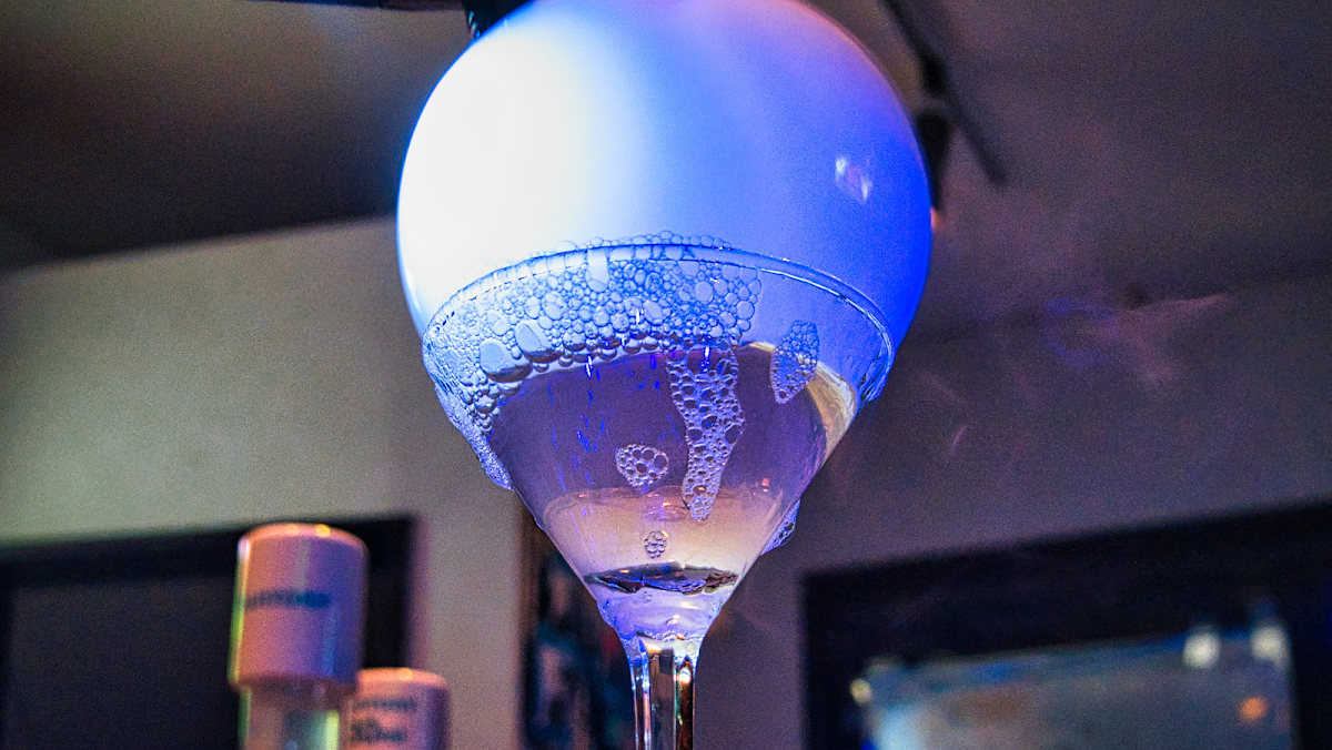 BAR 秘密基地〜SHISHA BAR〜