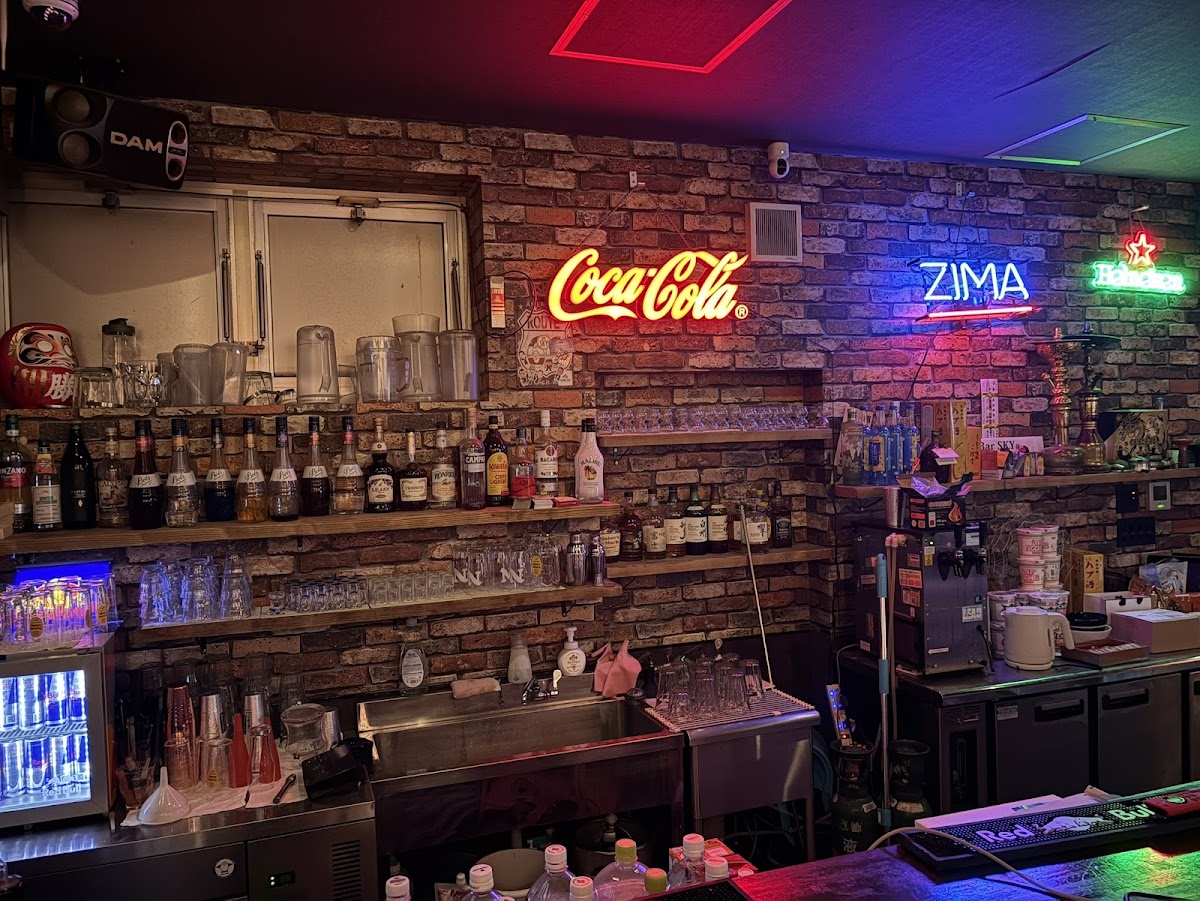 BAR SKY kyoto(バースカイキョウト)Hookah&KARAOKE&DART カラオケ ダーツ