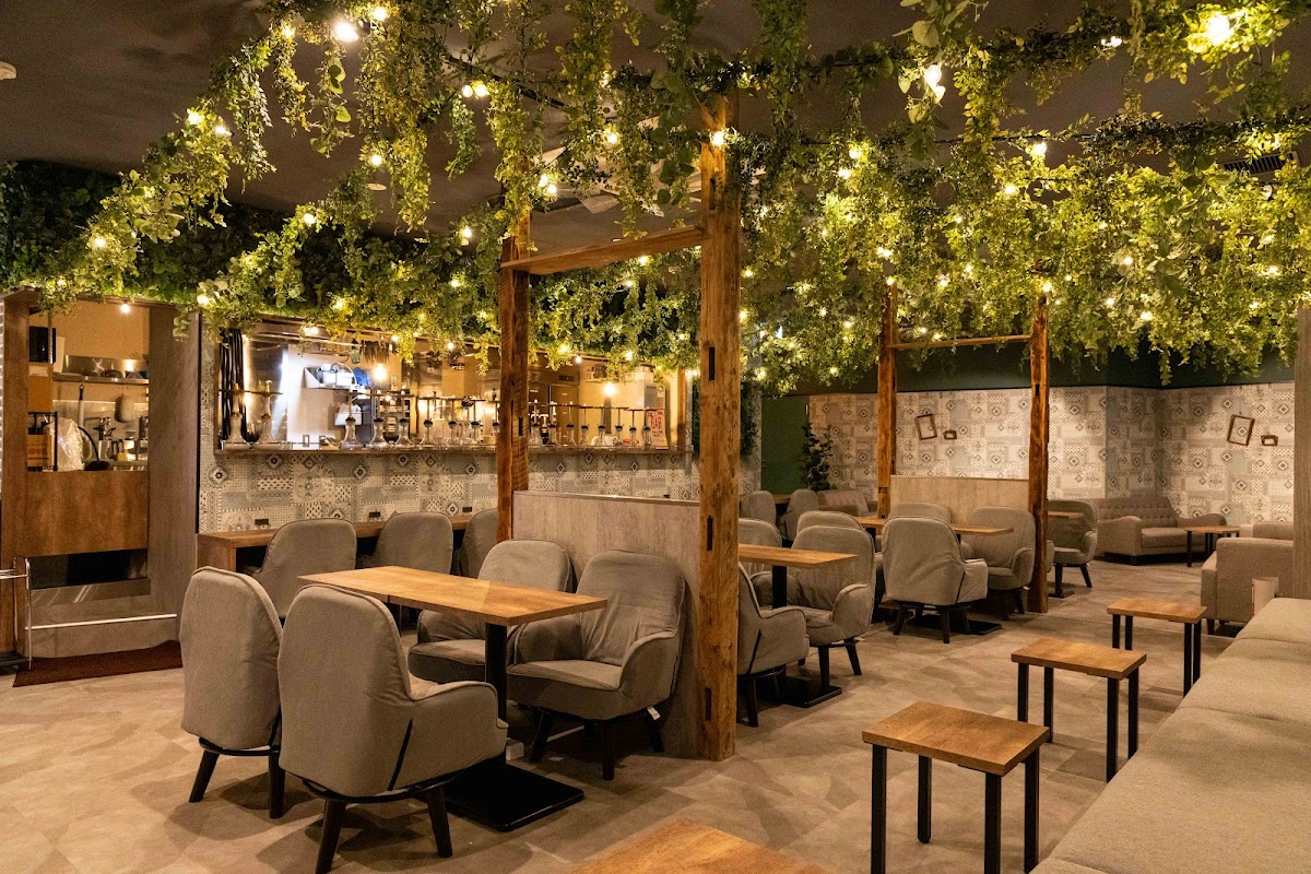 シーシャ カフェ&バー C.STAND シースタンド上野アメ横店