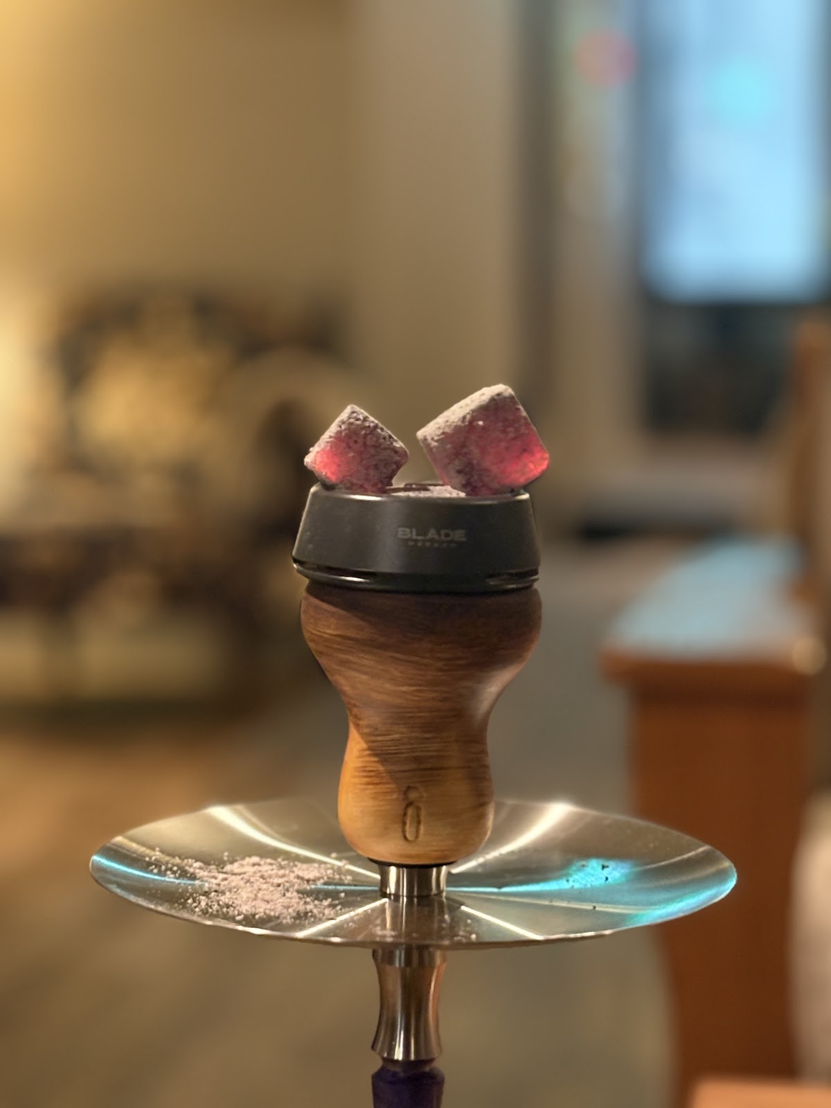 SHISHA CAFE & BAR YOHAKU (シーシャカフェ & バー ヨハク)