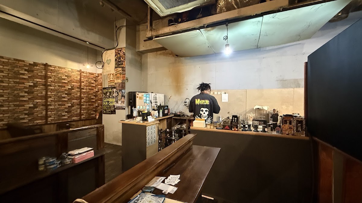 Shisha cafe ras 札幌店（シーシャカフェ ラス）