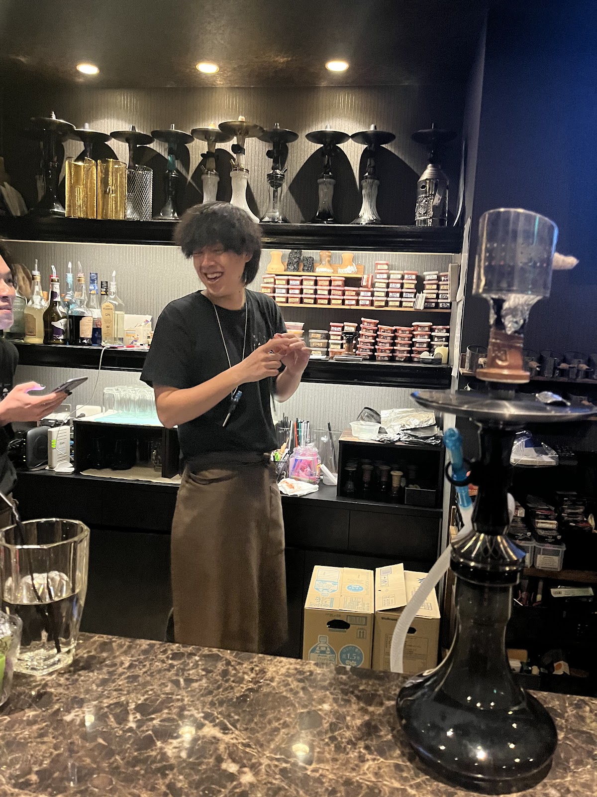 個室シーシャ白煙 心斎橋店