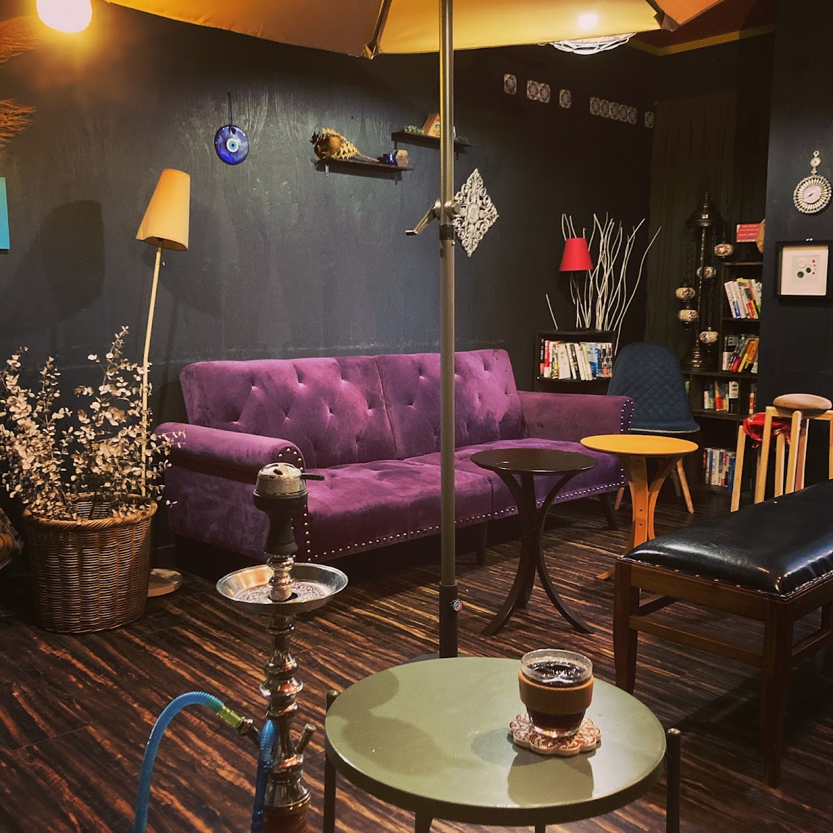 シーシャ カフェ&バー（shisha cafe&bar）CHILL DAYS