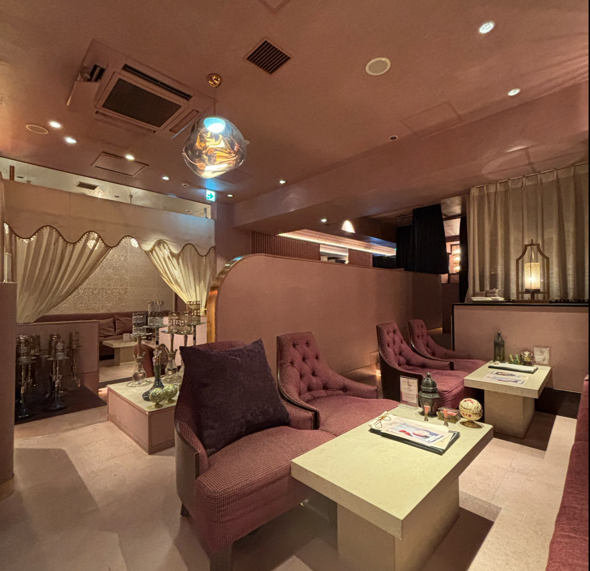 Shisha Cafe & Bar Aniesha cave (アニーシャケイブ) 六本木店