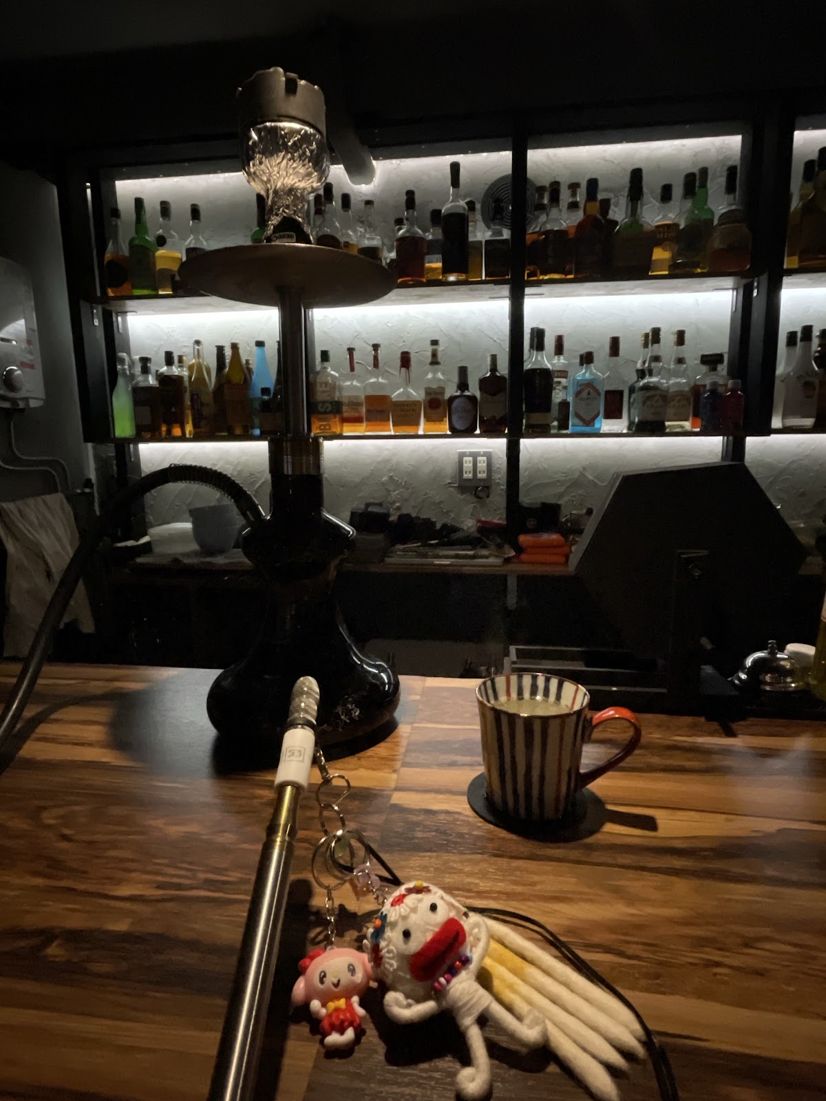SHISHA BAR AGITO (シーシャバーアジト)