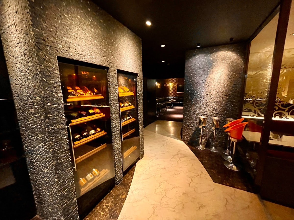 CLUB BIZELE (ビゼル富山)