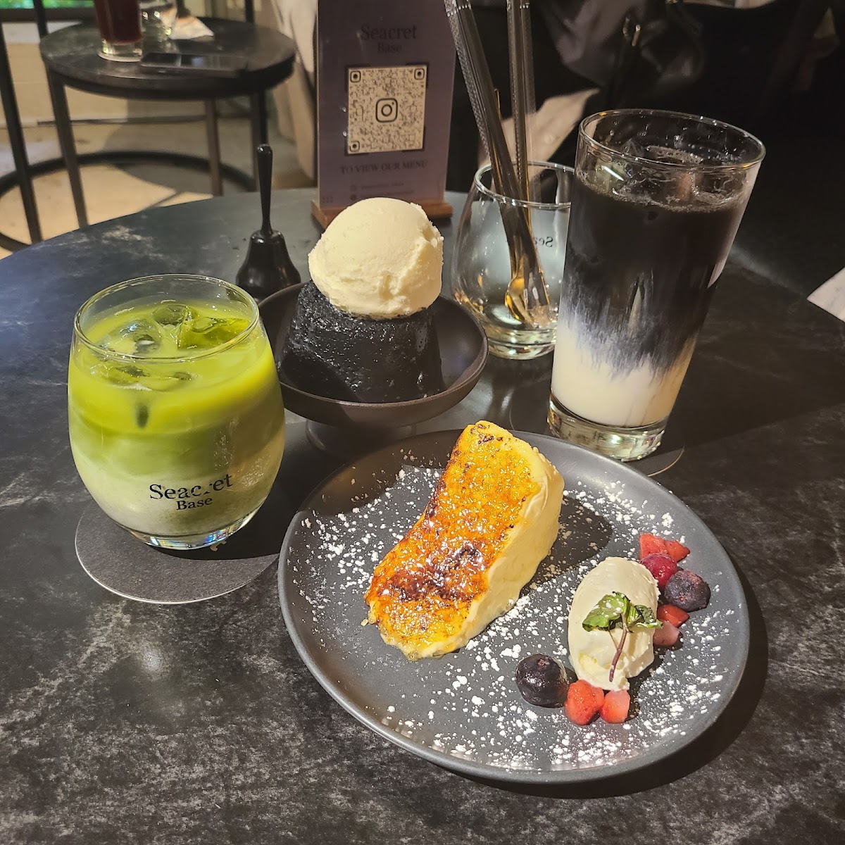 Seacret Base Cafe&Shisha Bar 中目黒
