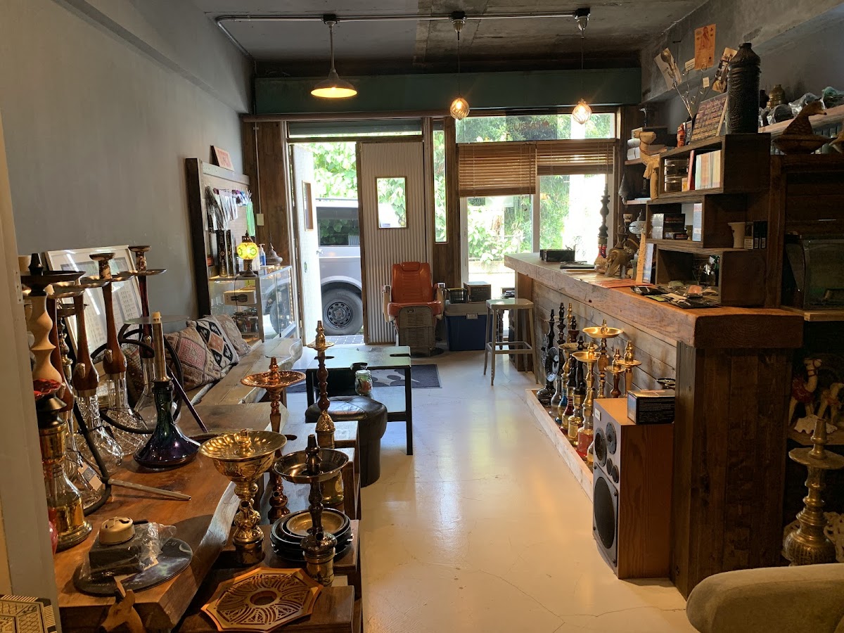 Shisha Shop &Lounge UPTAIL(シーシャショップ&ラウンジ)