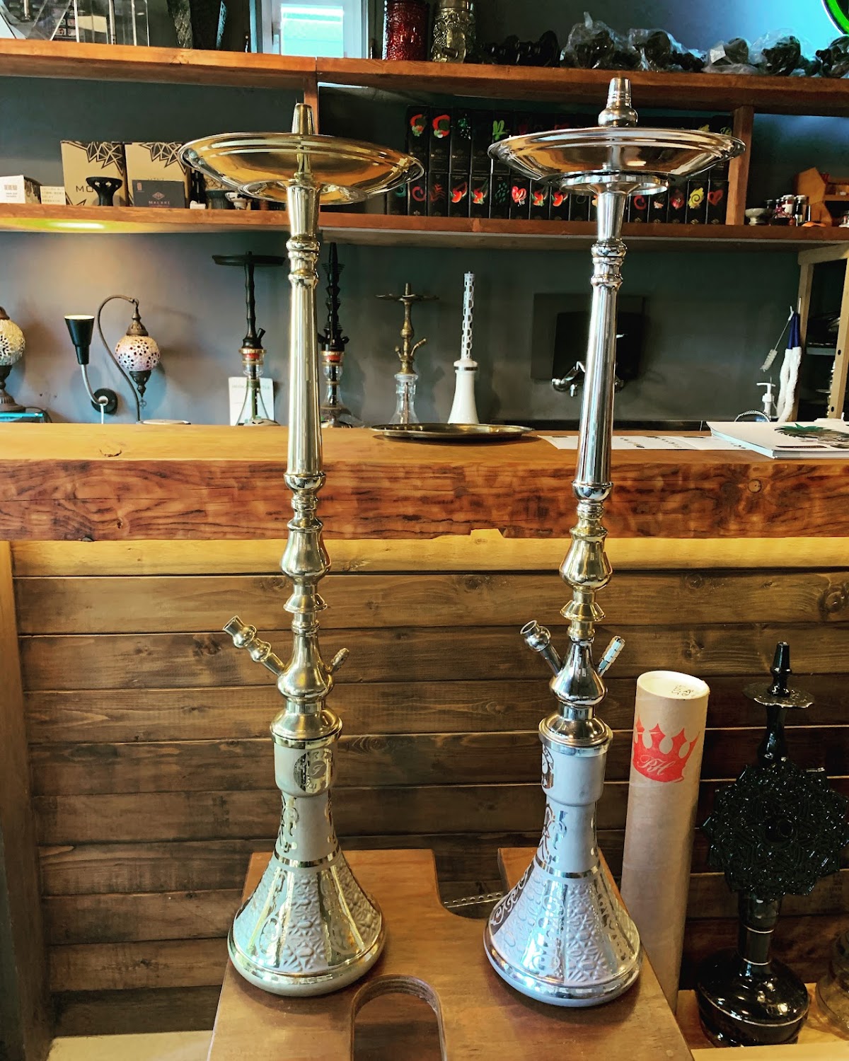 Shisha Shop &Lounge UPTAIL（シーシャショップ＆ラウンジ）