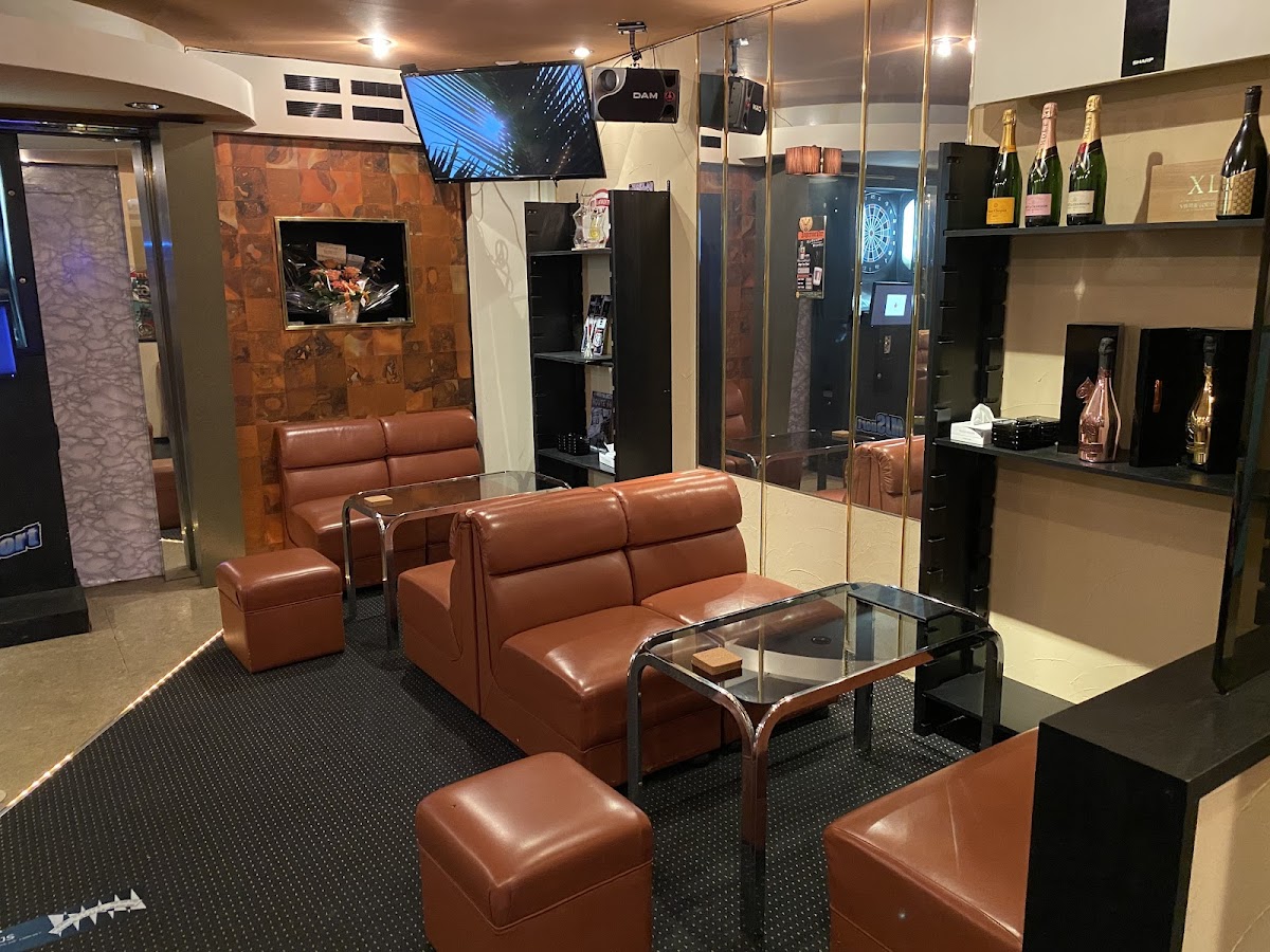Cafe&Bar Garage